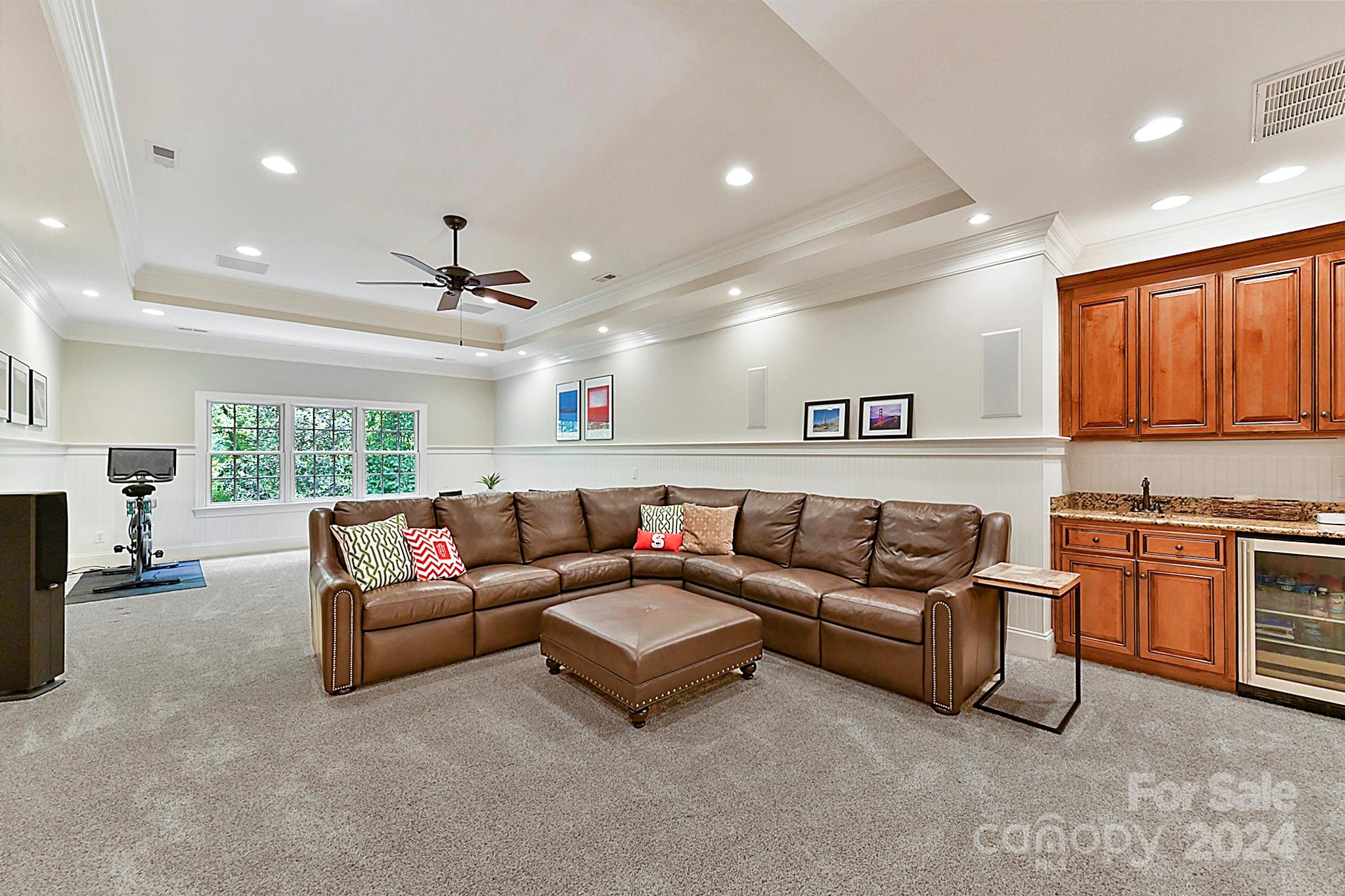 717 BEAUHAVEN Lane