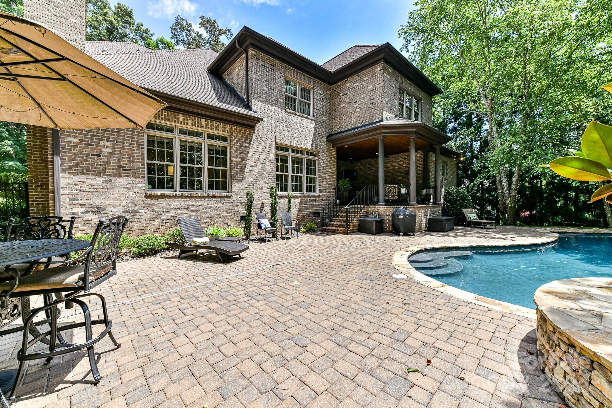 717 BEAUHAVEN Lane