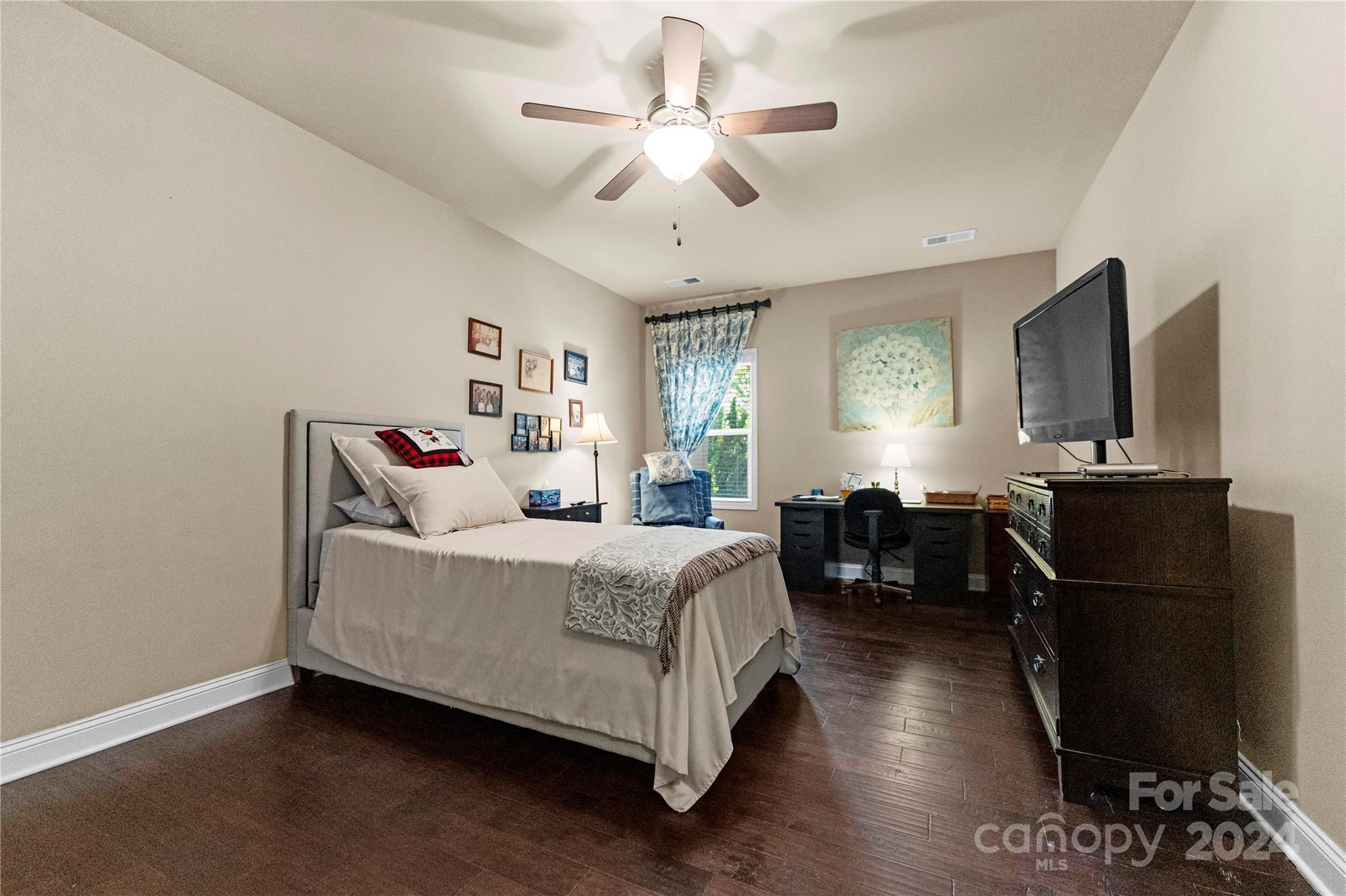 15425 Guthrie Drive
