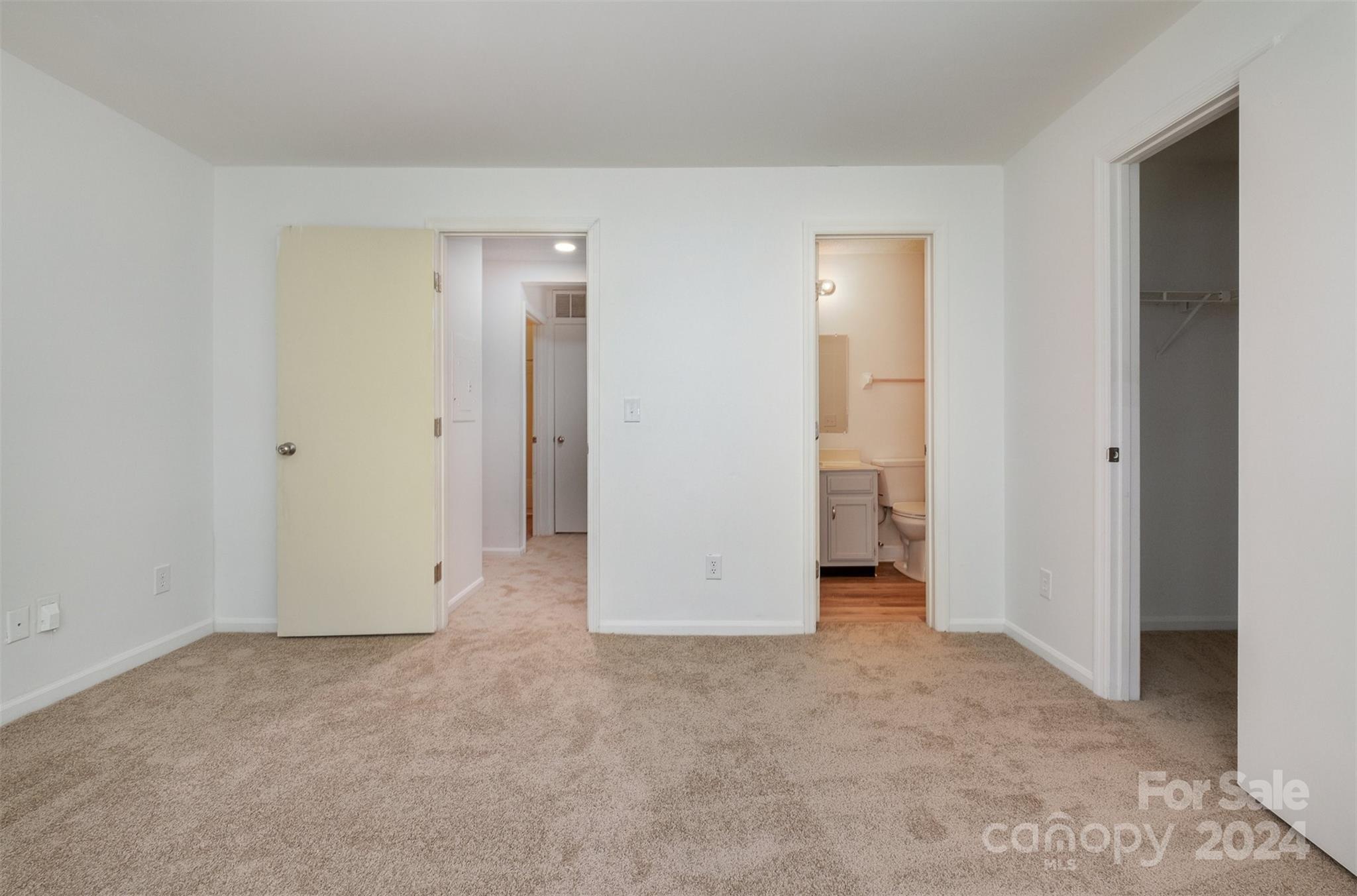 9615 Vinca Circle