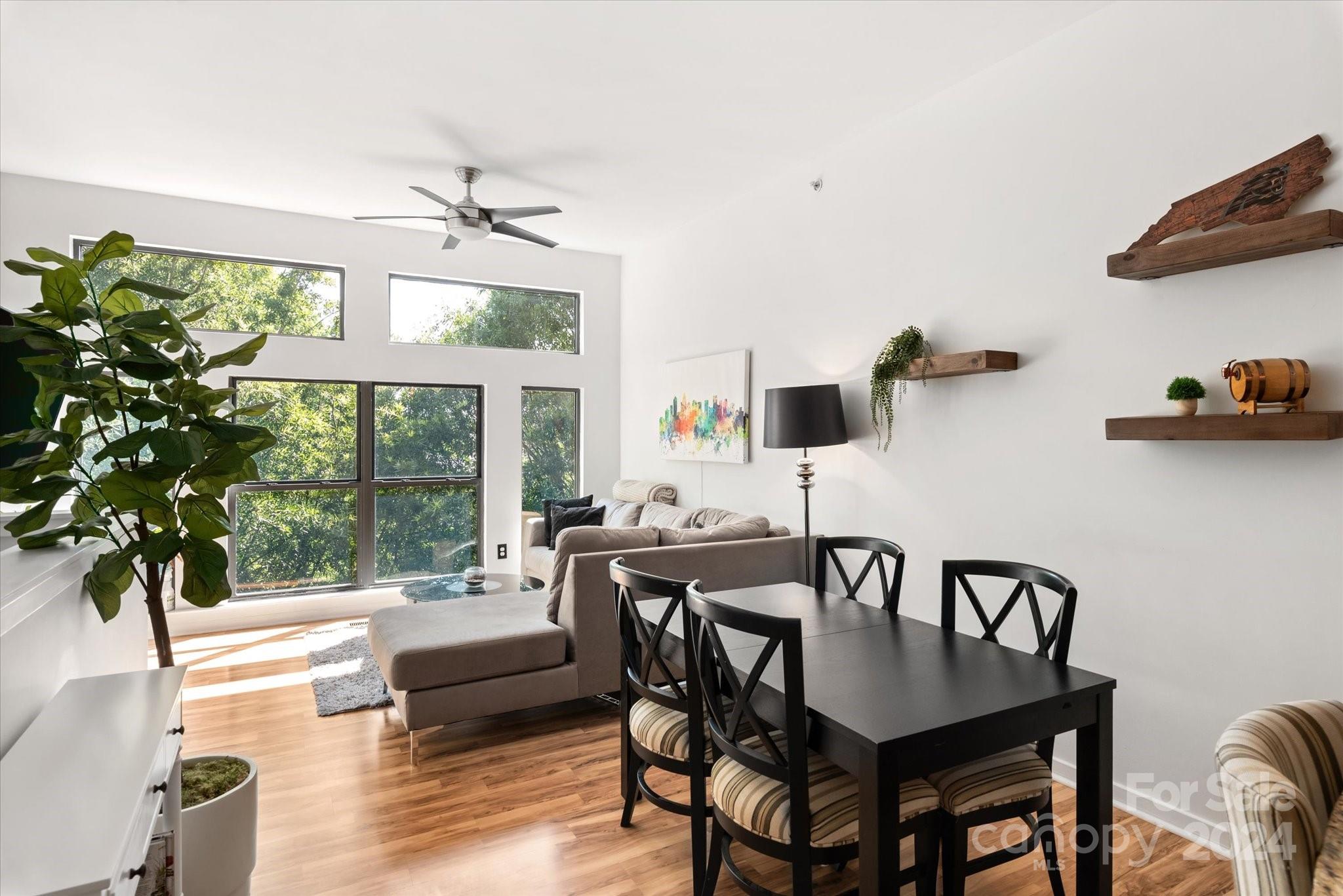 2125 Southend Drive Unit: 401