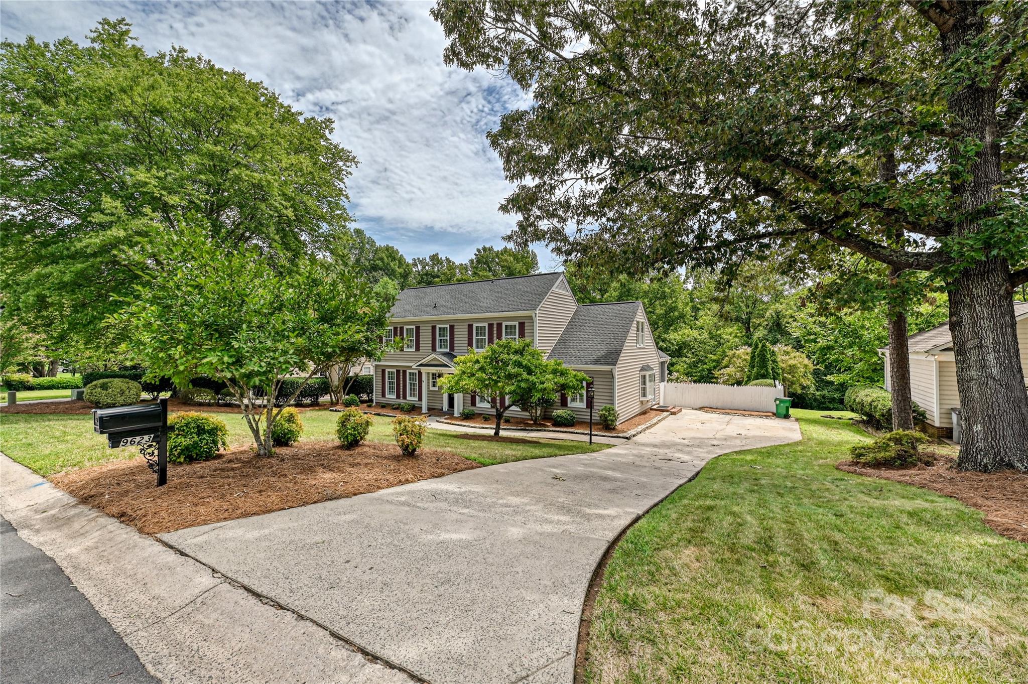 9623 Stoney Hill Lane