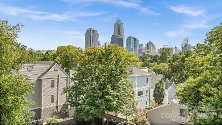 626 N Graham Street Unit: 408
