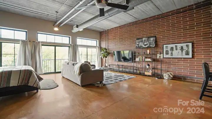 626 N Graham Street Unit: 408
