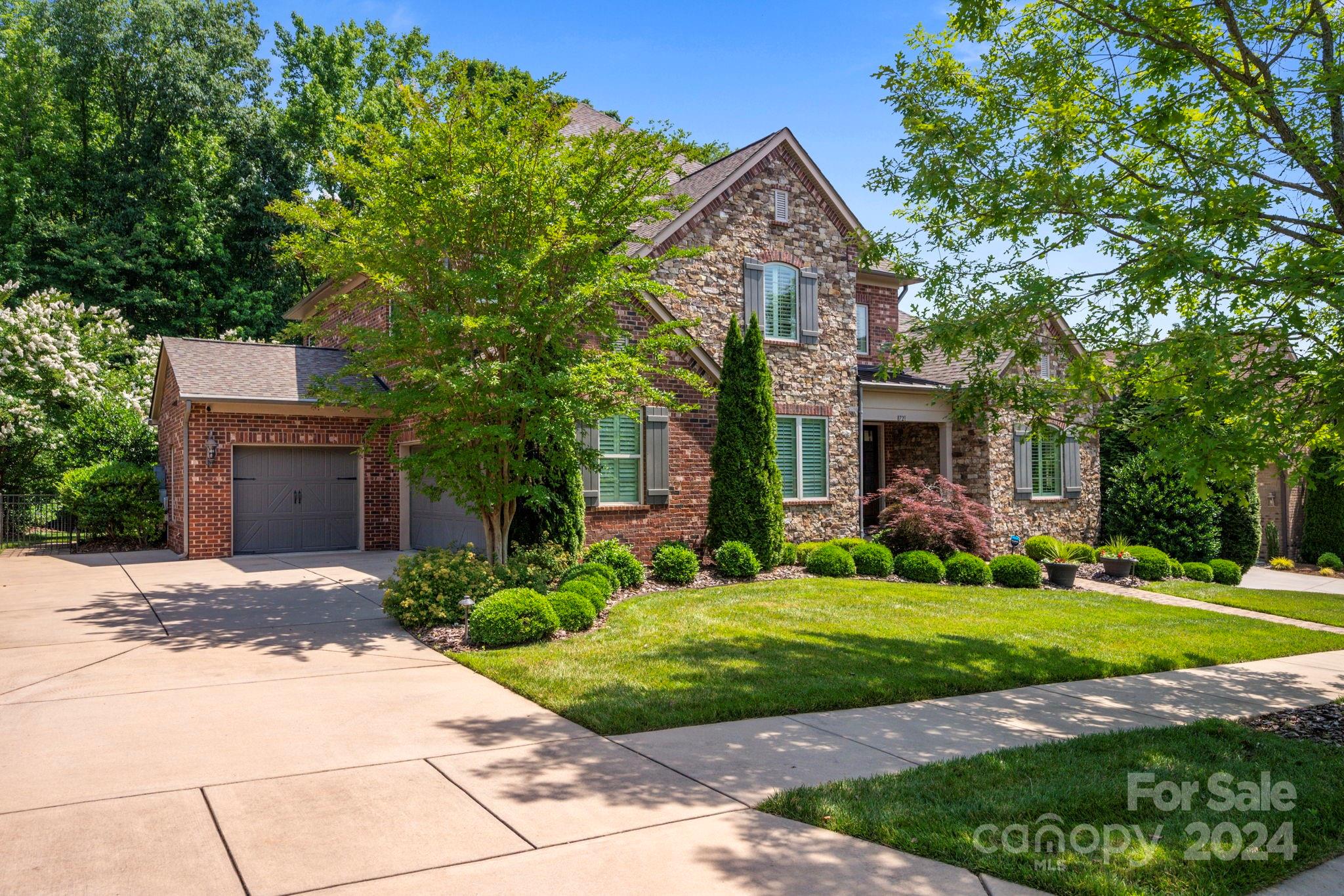 8721 Preserve Pond Road