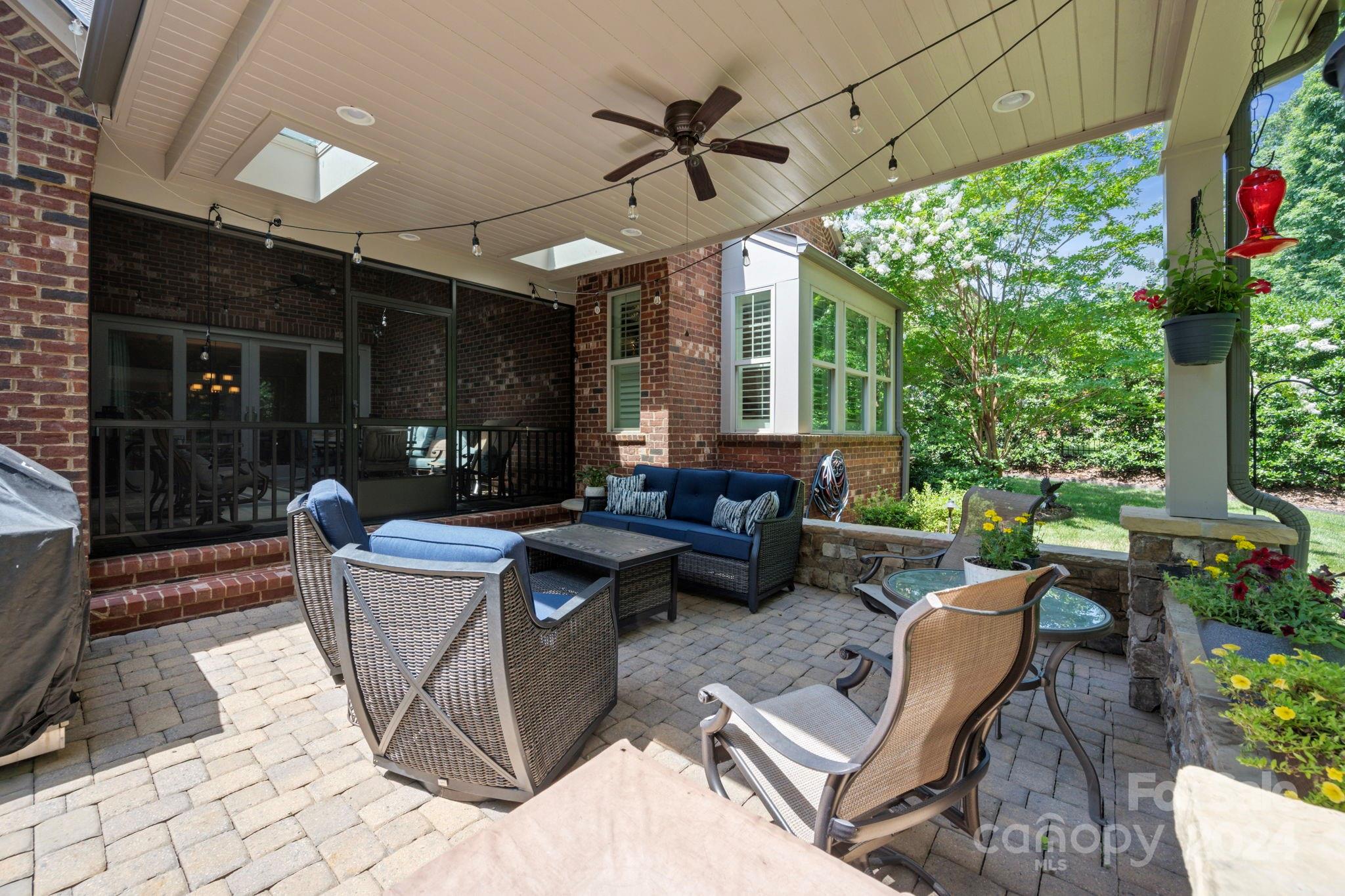 8721 Preserve Pond Road