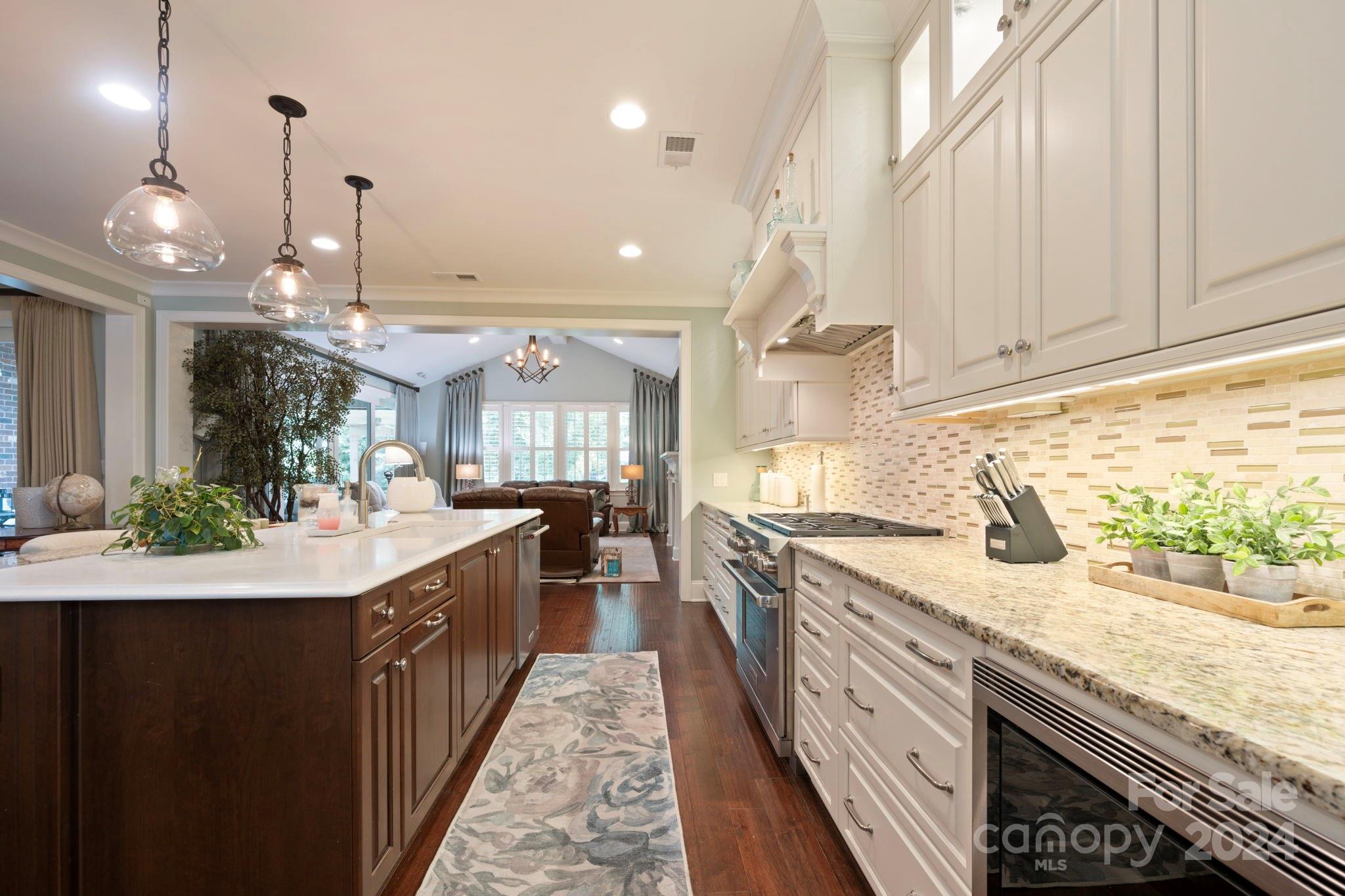 8721 Preserve Pond Road