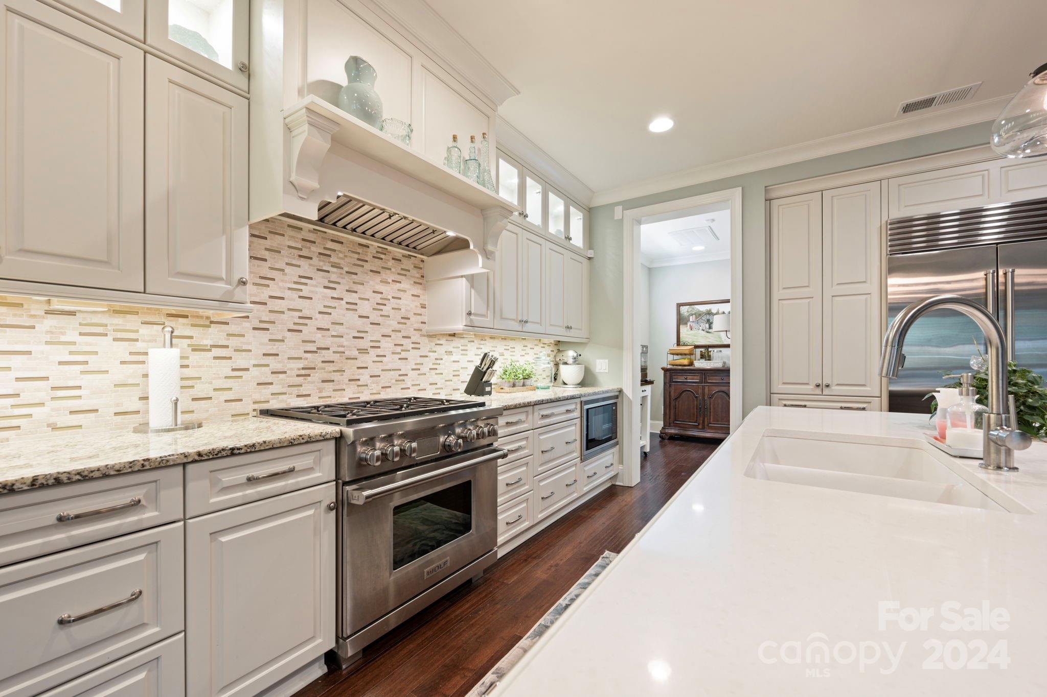 8721 Preserve Pond Road