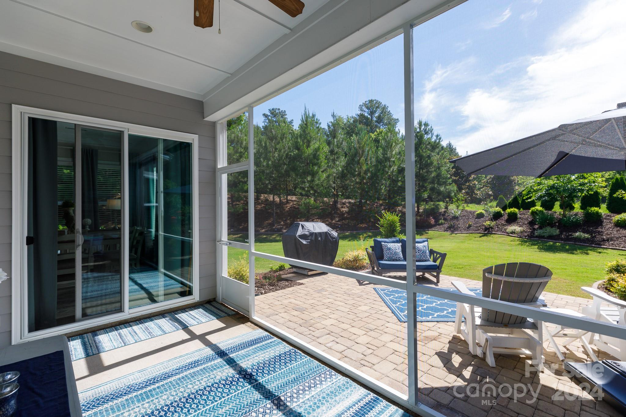 10047 St Kitts Landing Lane