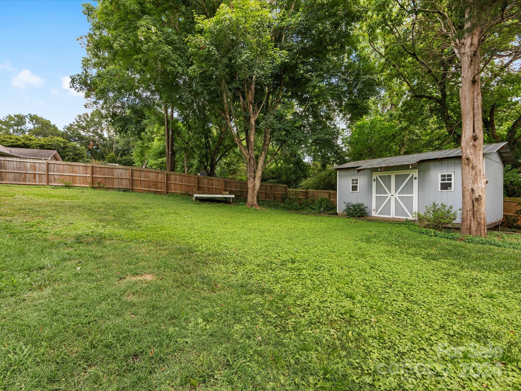 11722 Mirror Lake Drive
