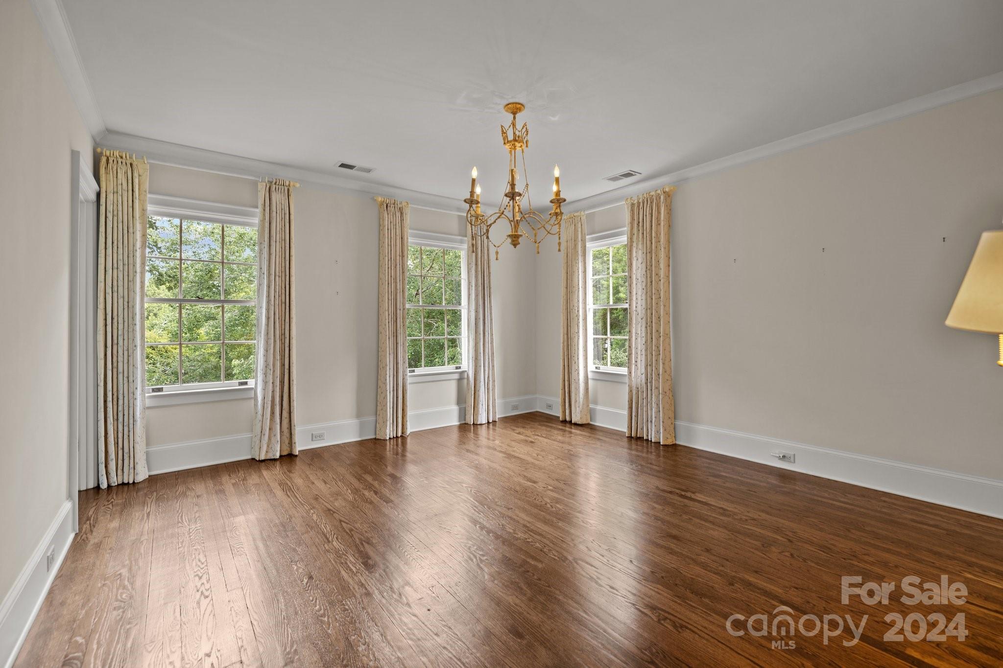 410 Colville Rd