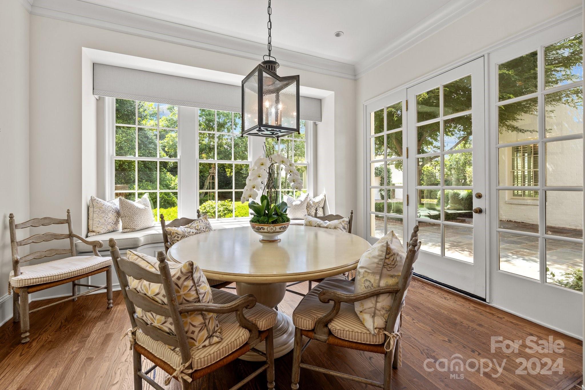 410 Colville Rd