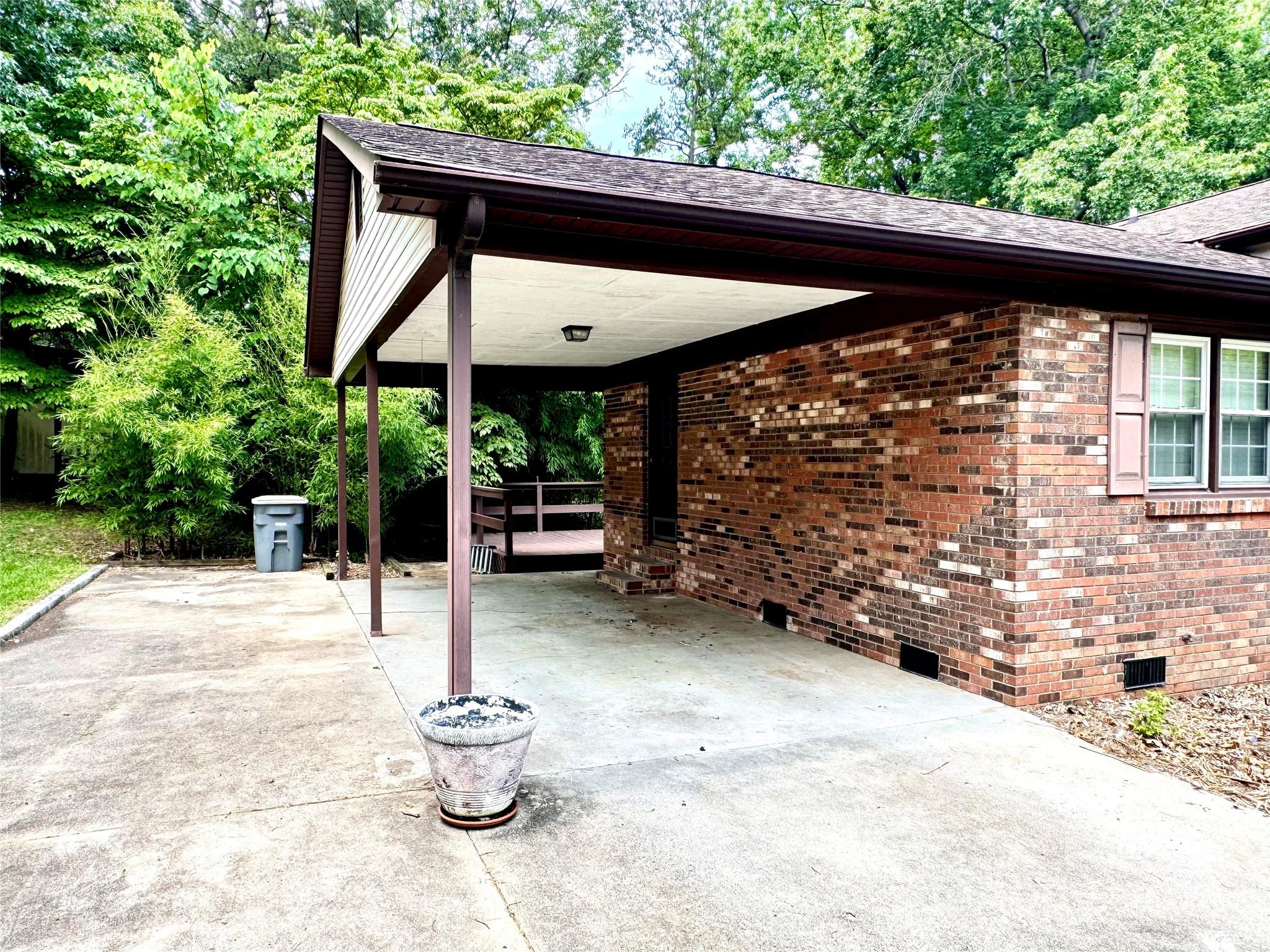 2313 Applegate Drive