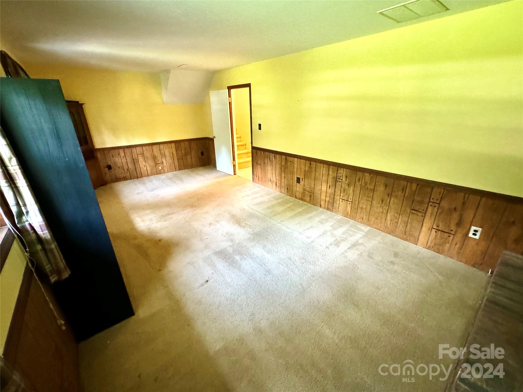 2313 Applegate Drive