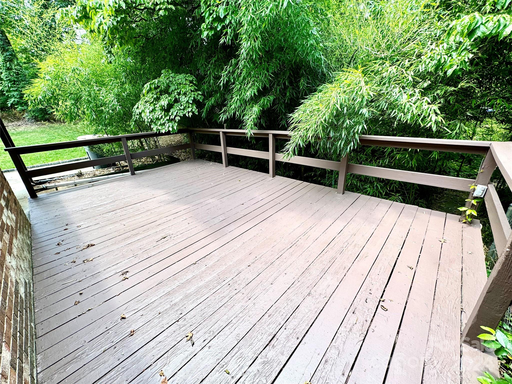 2313 Applegate Drive