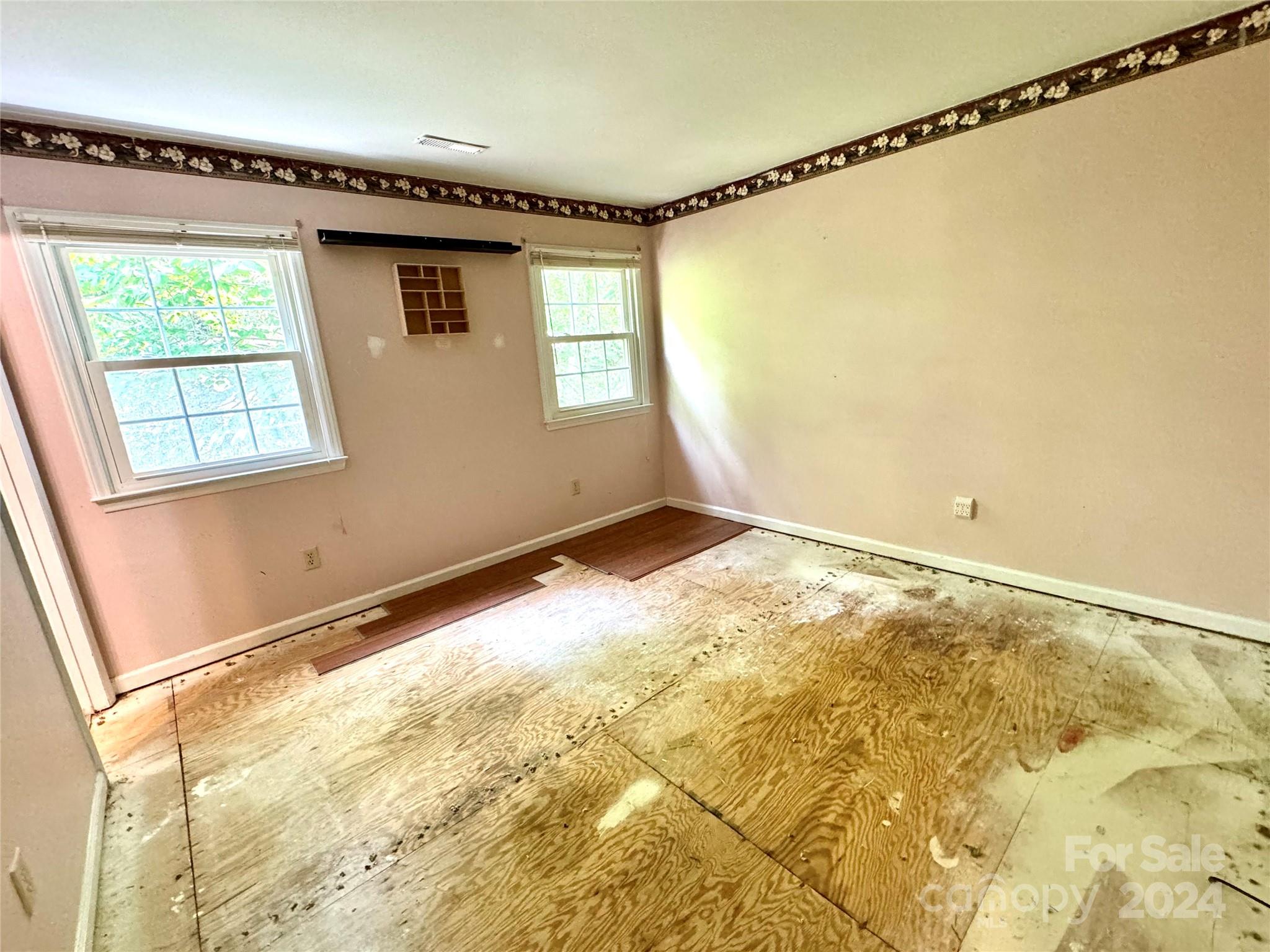2313 Applegate Drive