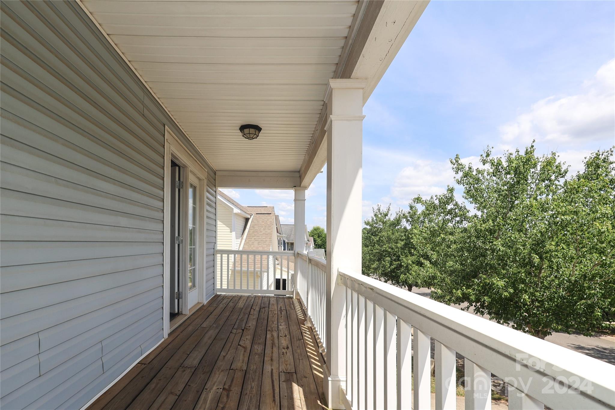 732 Inwood Hill Drive