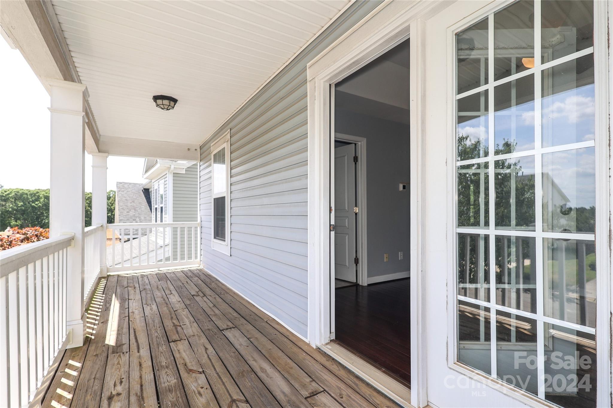 732 Inwood Hill Drive