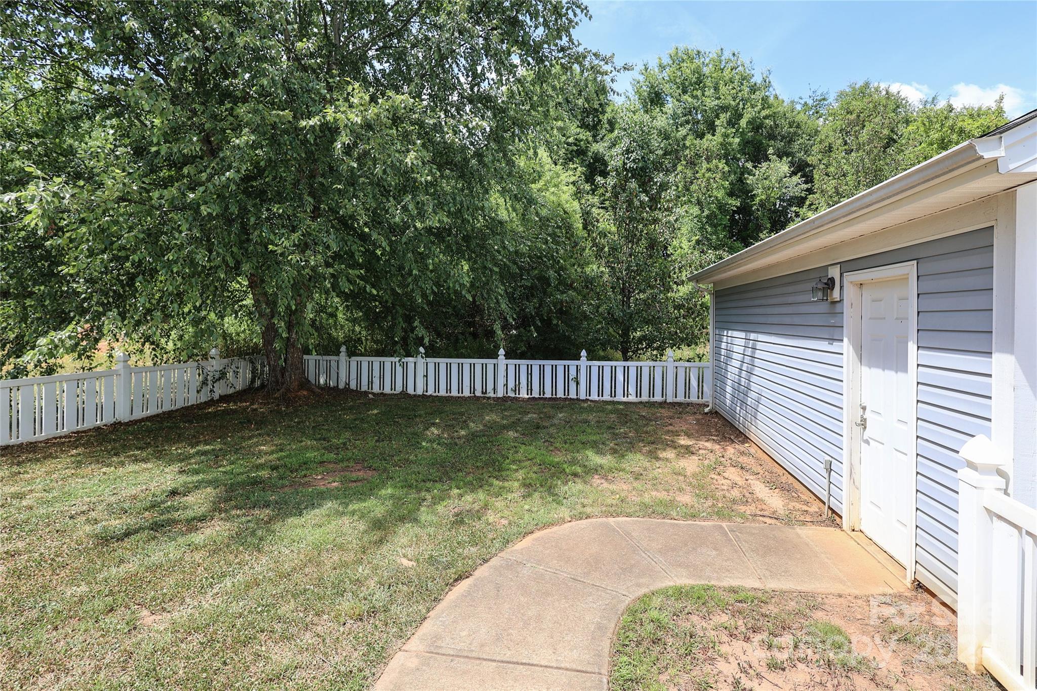 732 Inwood Hill Drive