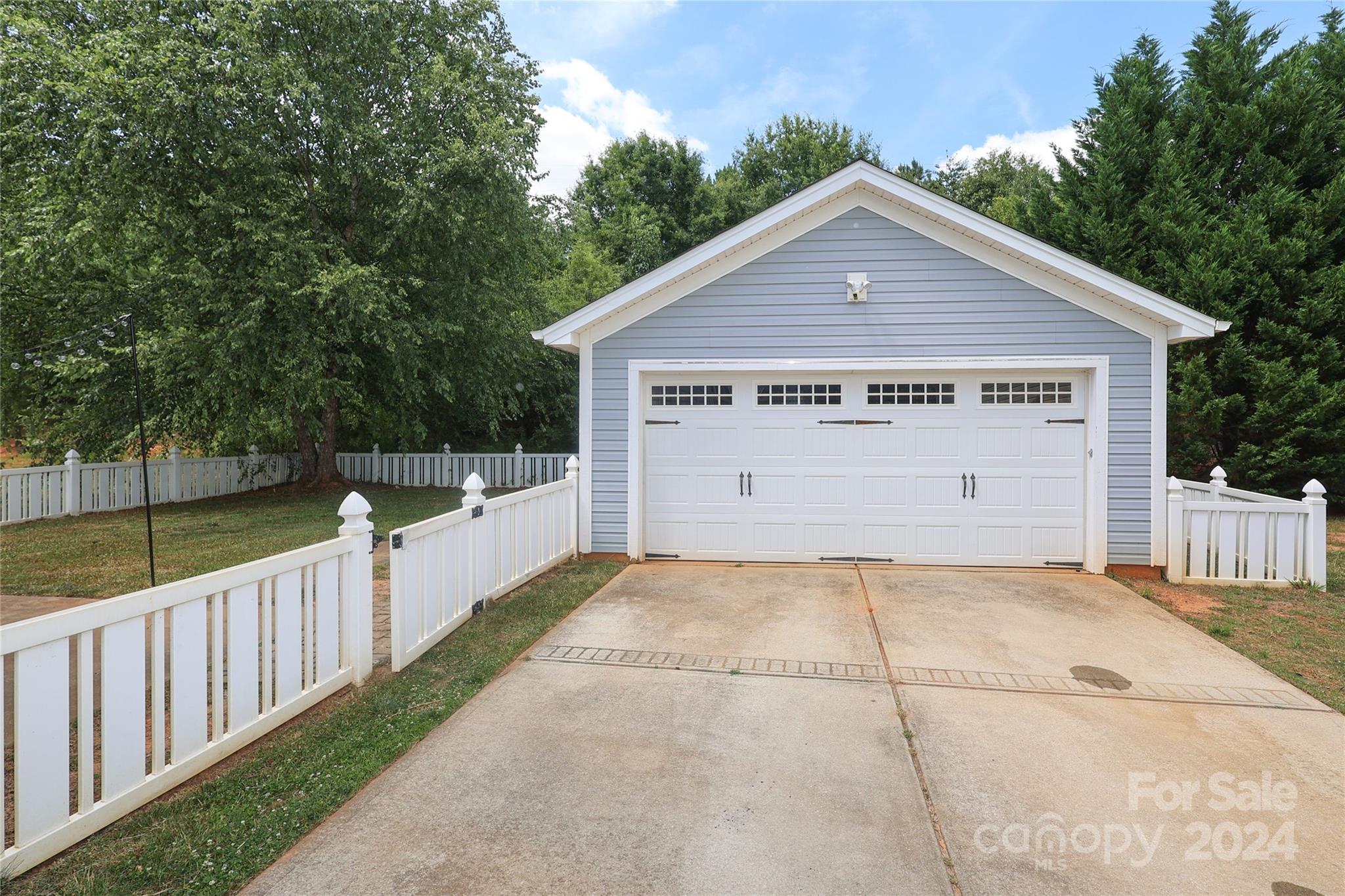 732 Inwood Hill Drive