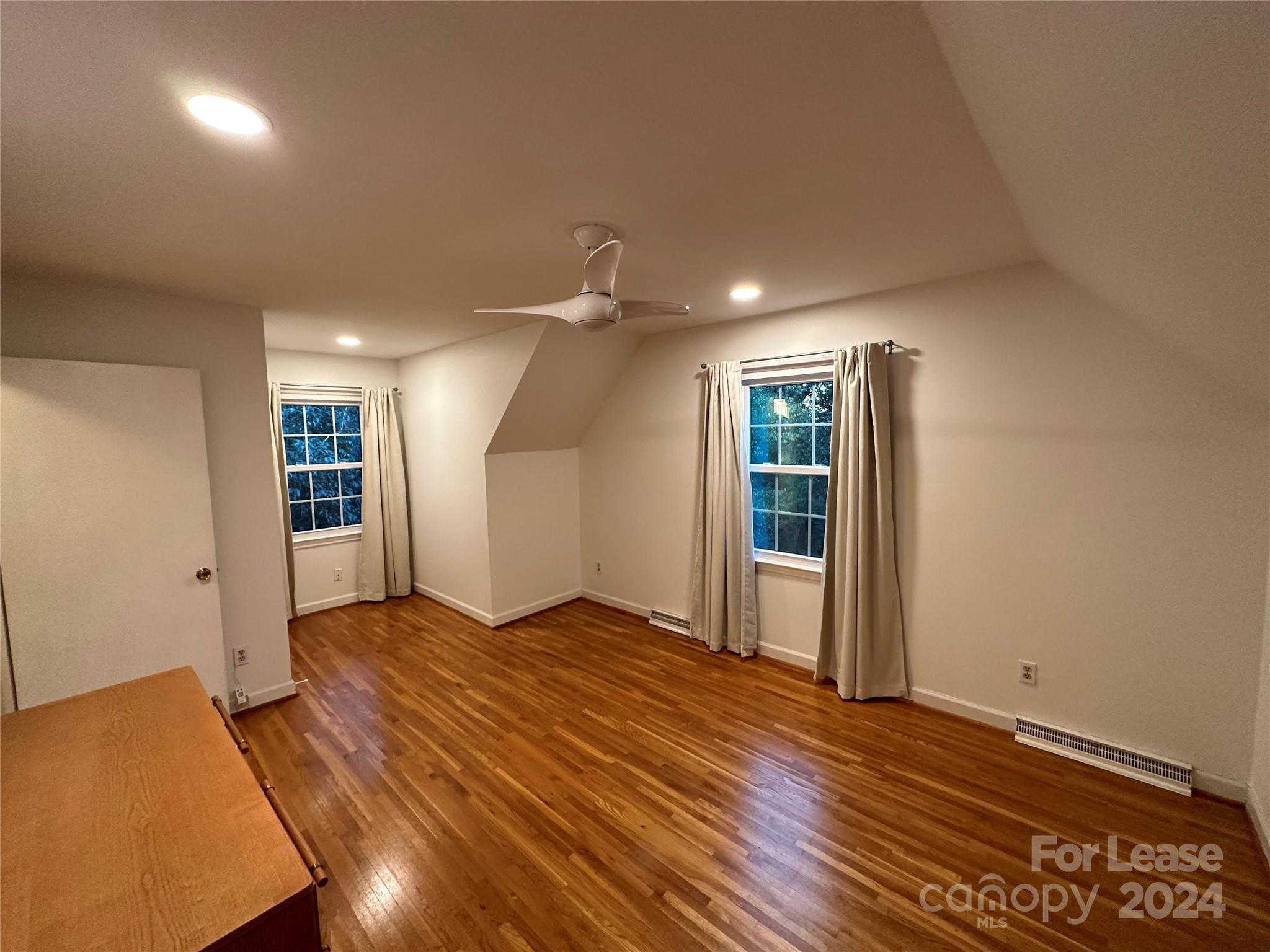 4333 Pemberton Drive