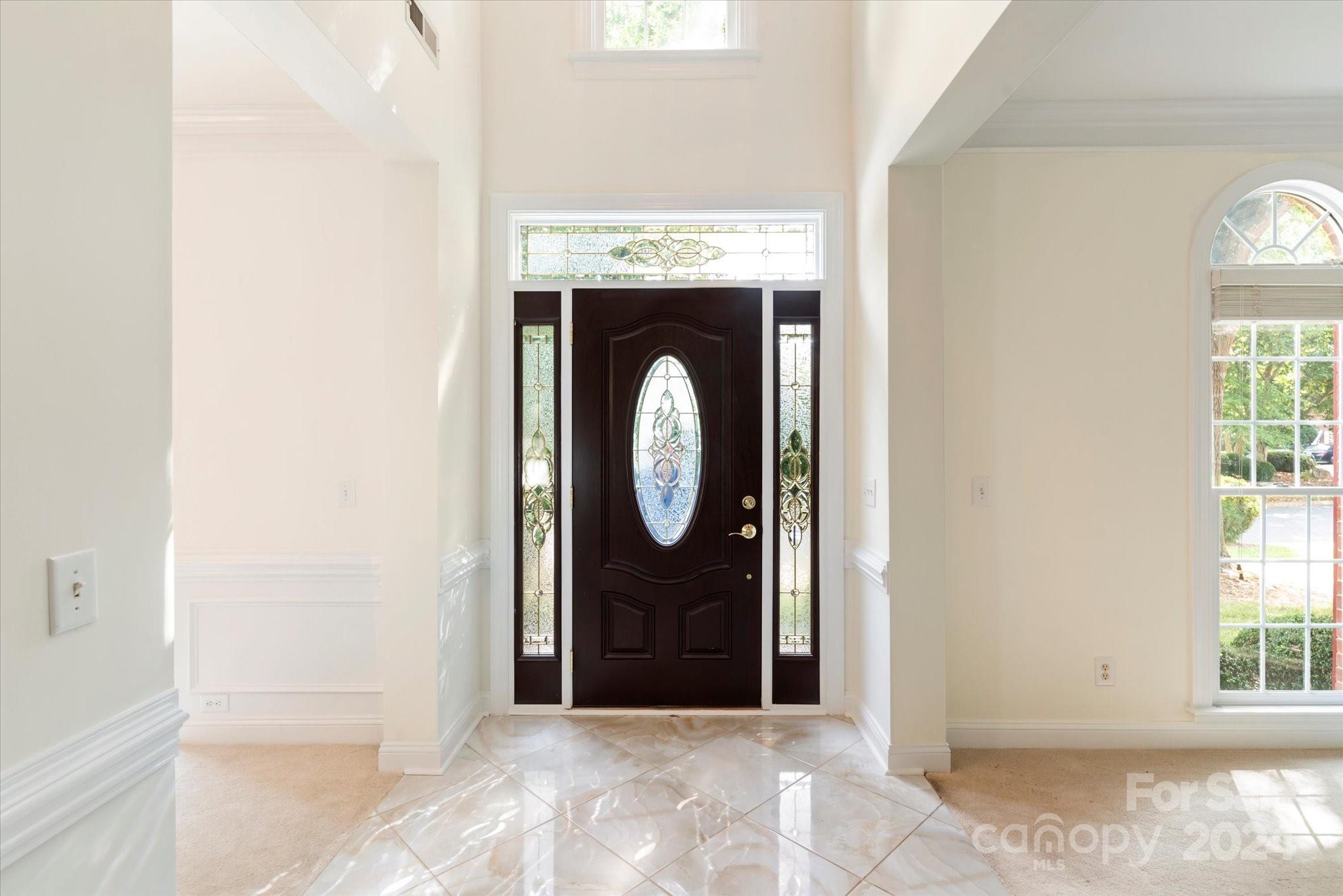 808 Staghorn Lane
