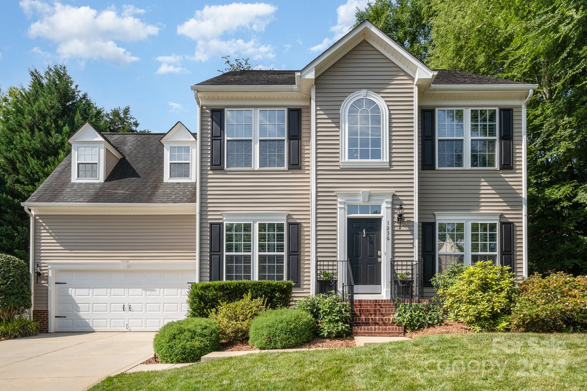 1236 Periwinkle Drive