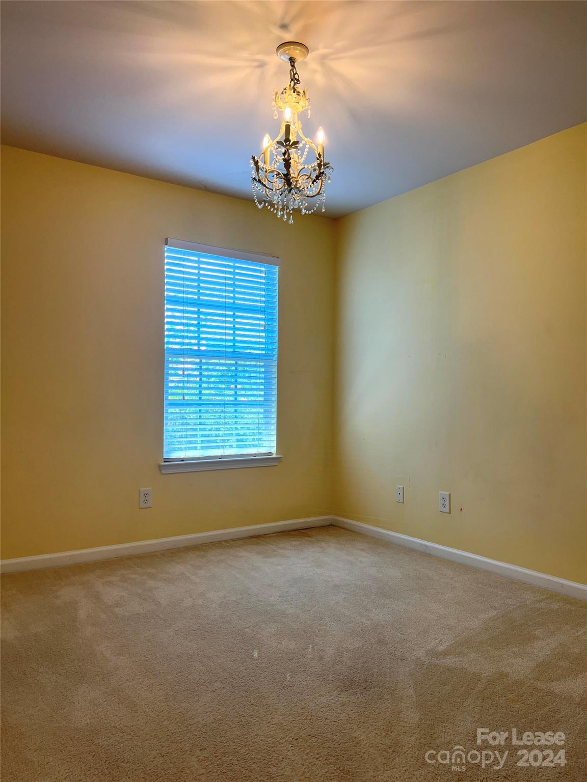 15022 Northsprings Drive
