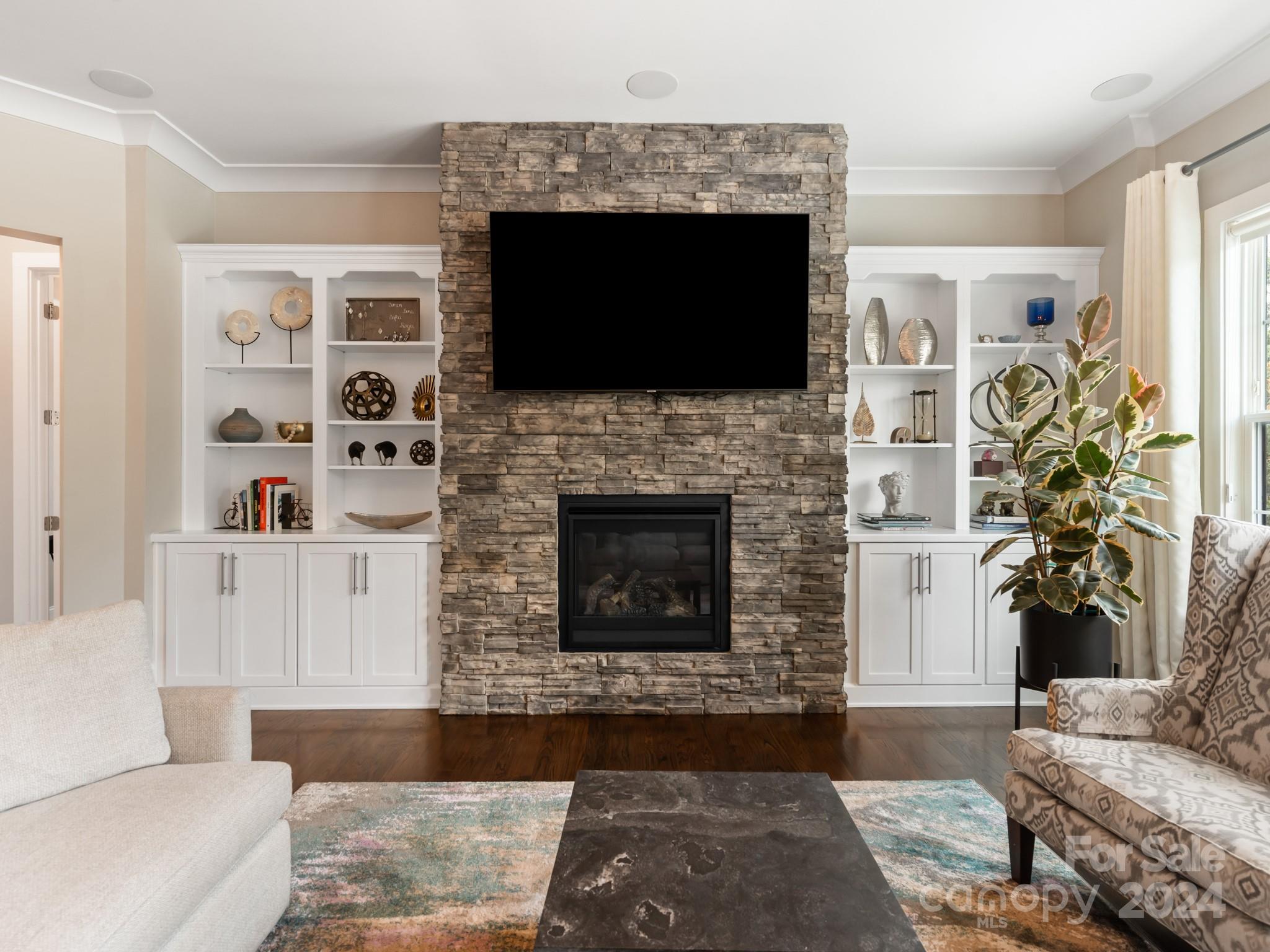 1106 Lookout Circle