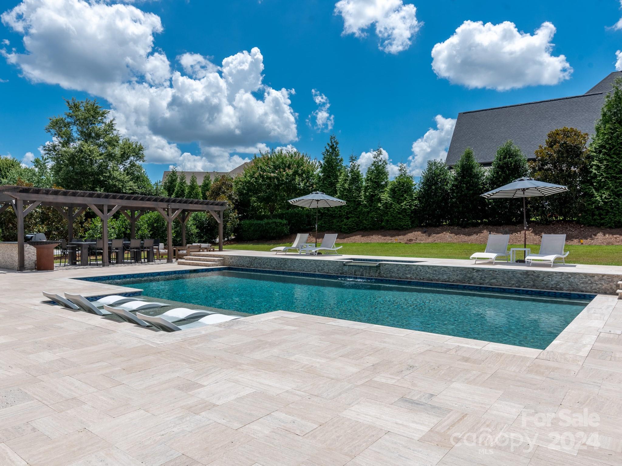1106 Lookout Circle