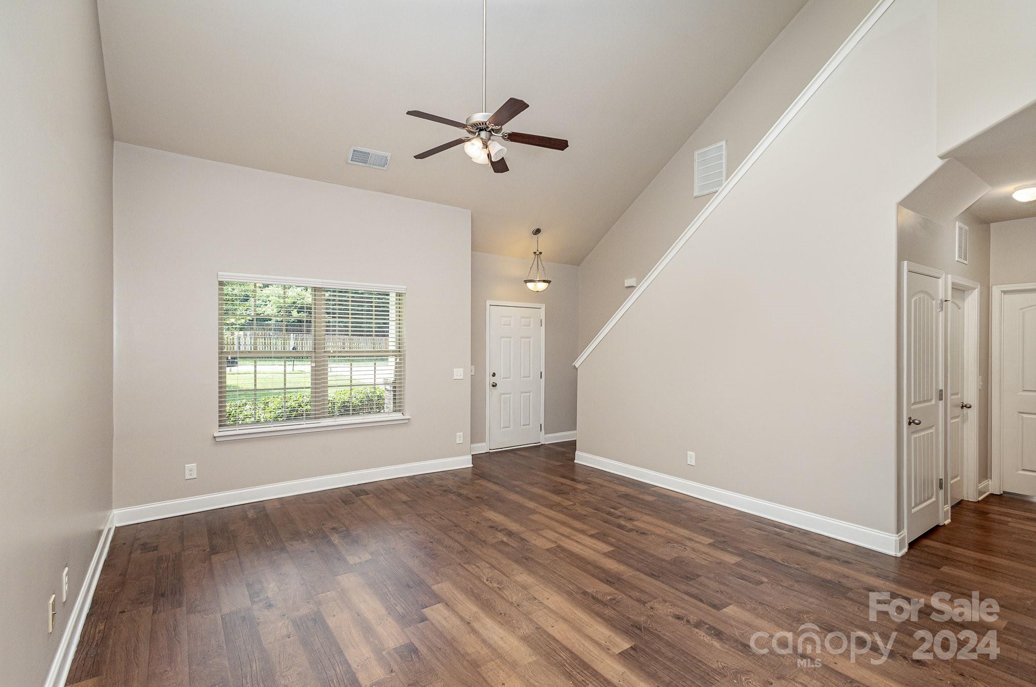 5212 Newport Landing Way