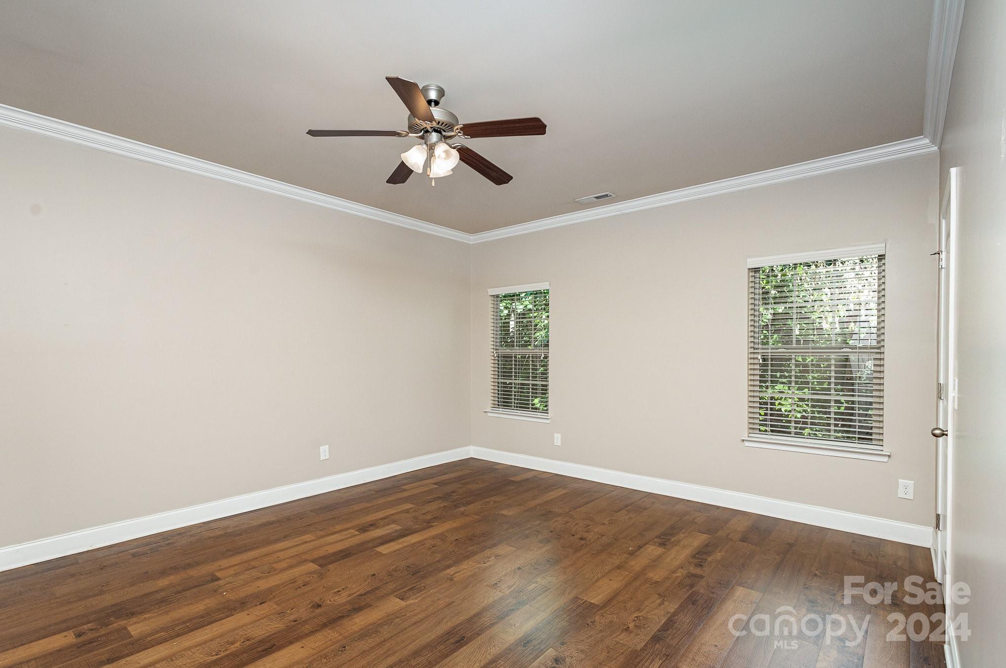 5212 Newport Landing Way
