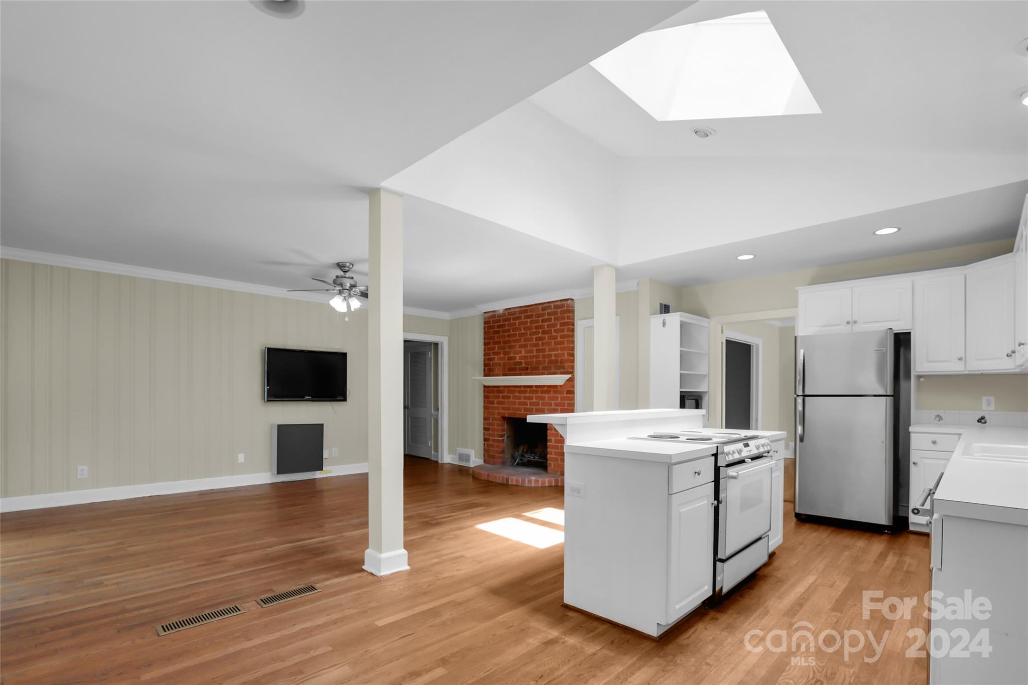 1408 Sterling Road
