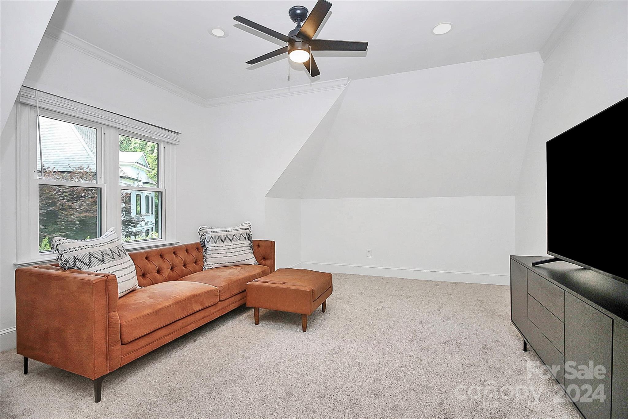 7005 Premier Drive