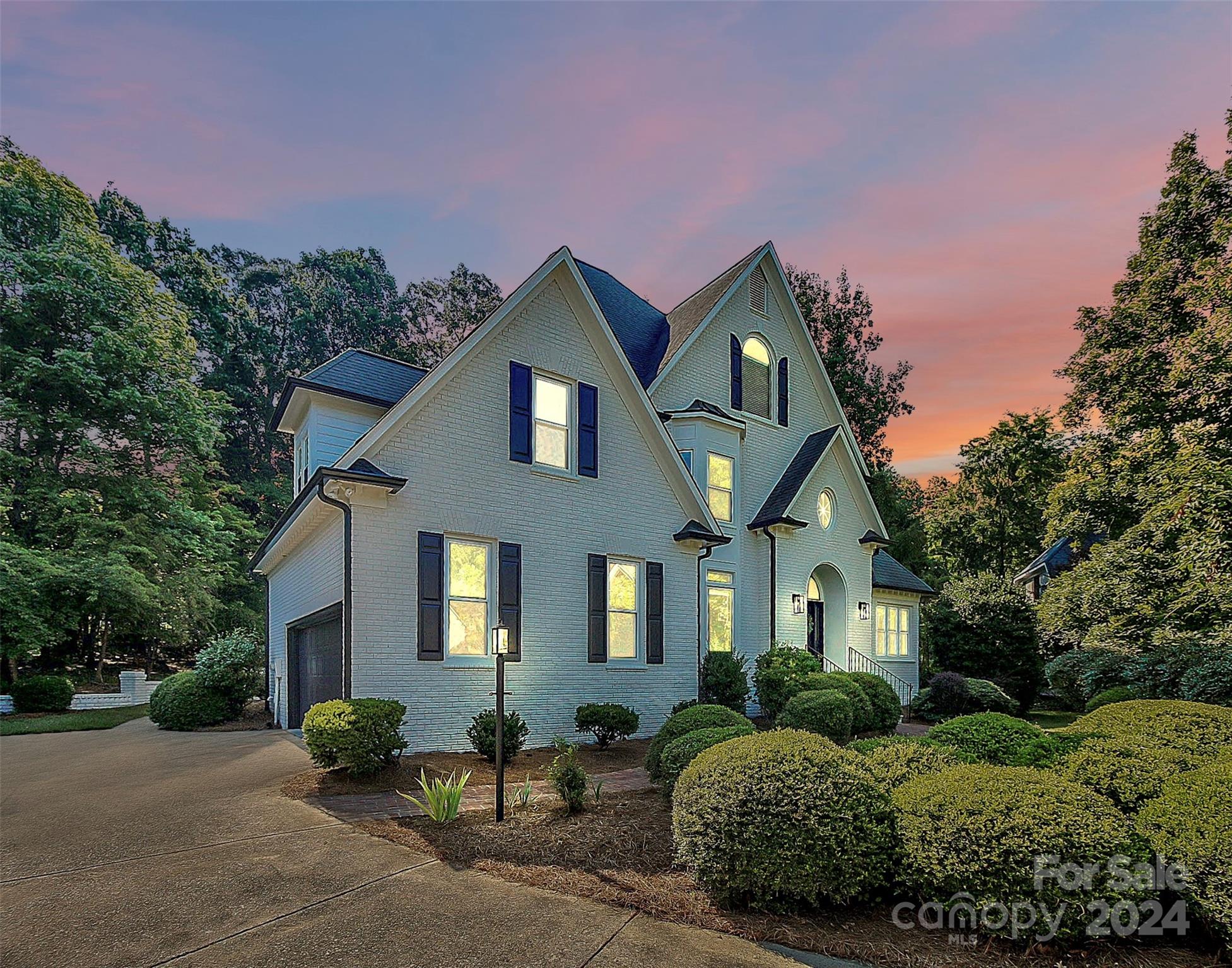 7005 Premier Drive