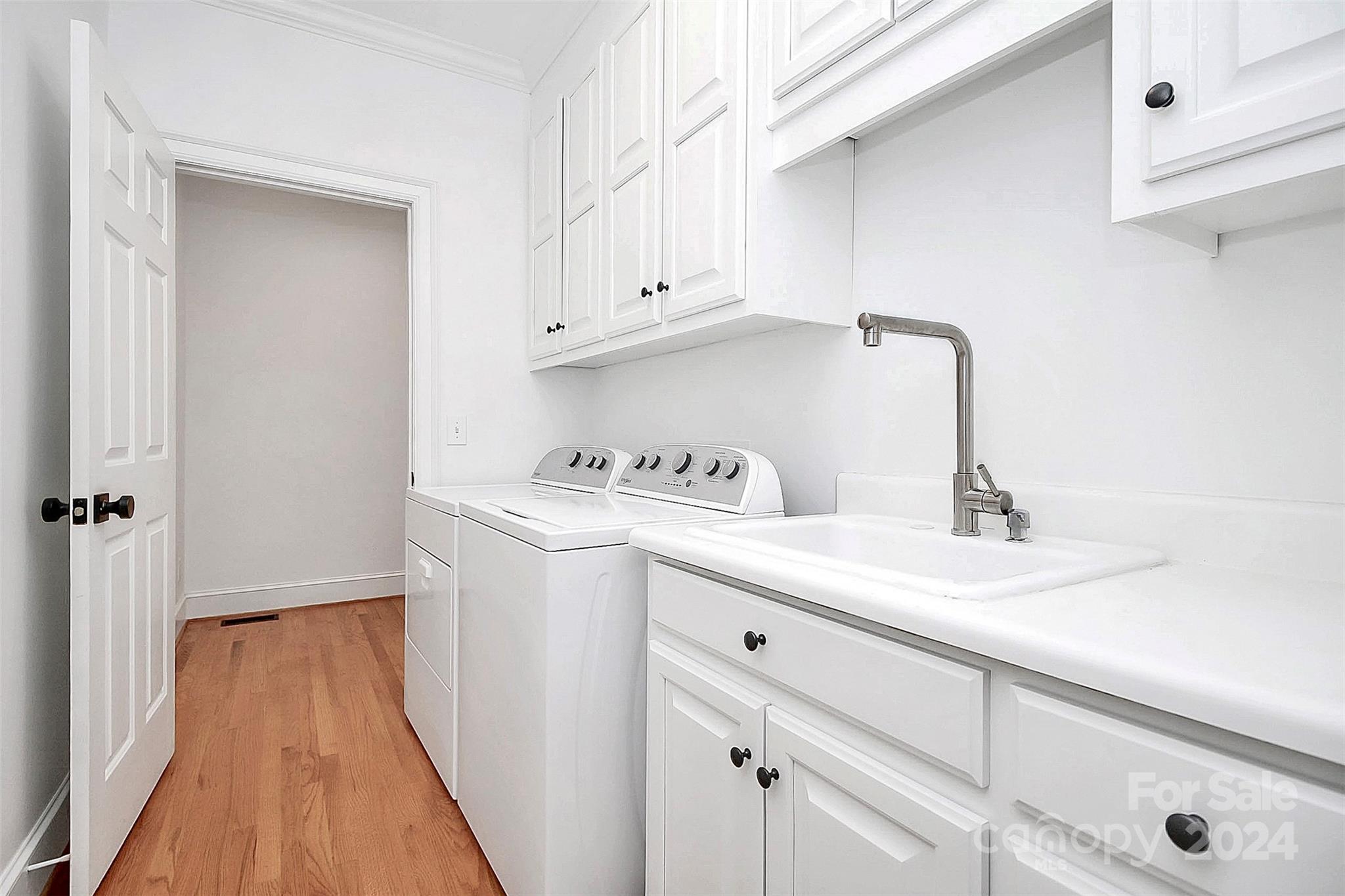 7005 Premier Drive