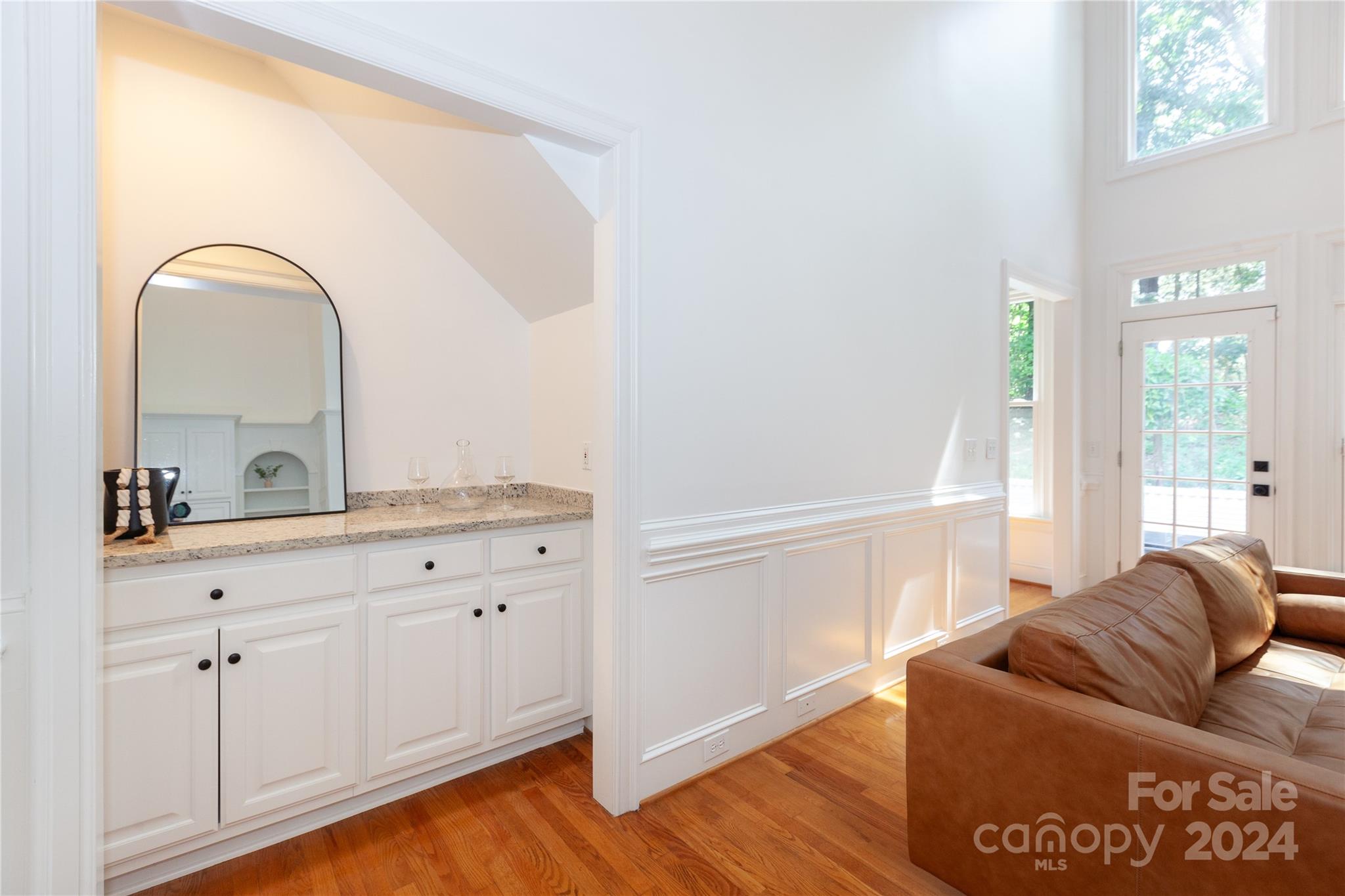 7005 Premier Drive