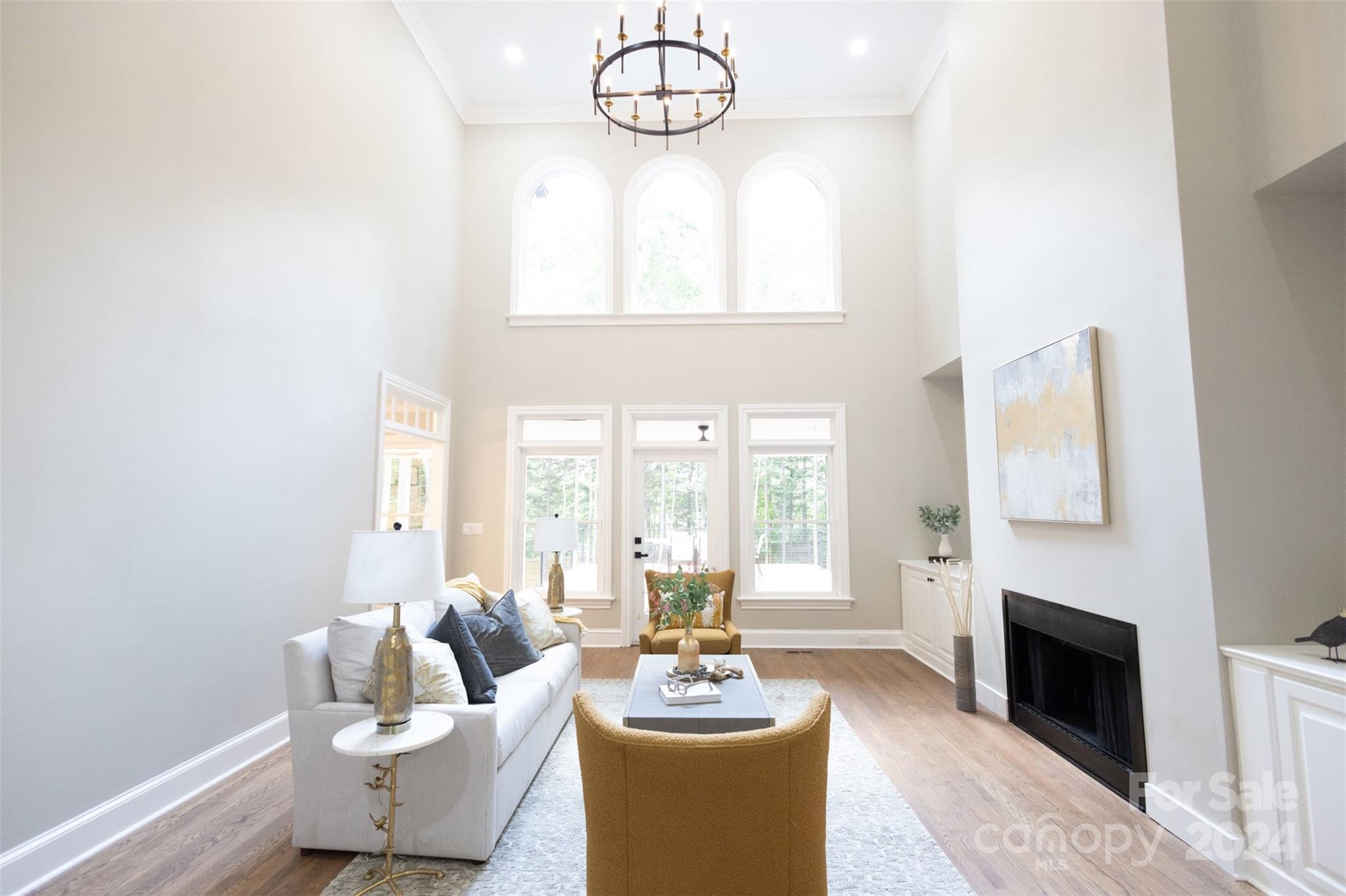 6050 Bluebird Hill Lane