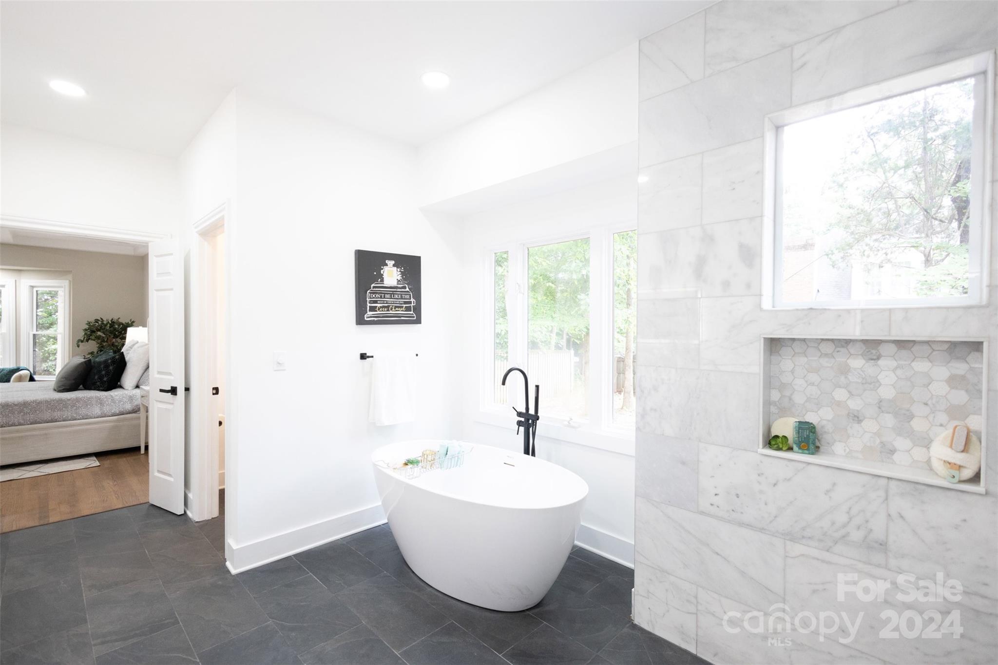 6050 Bluebird Hill Lane