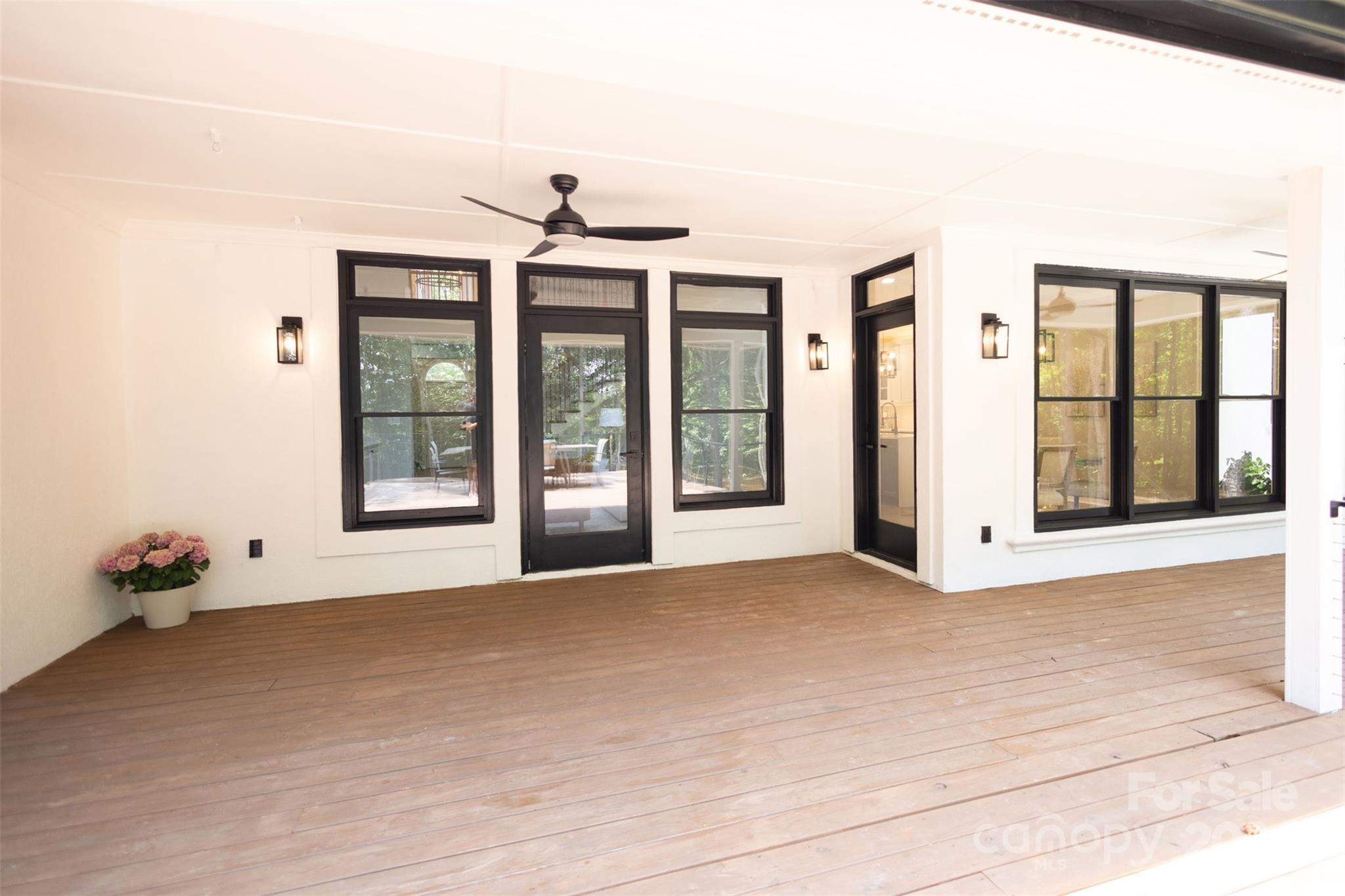 6050 Bluebird Hill Lane