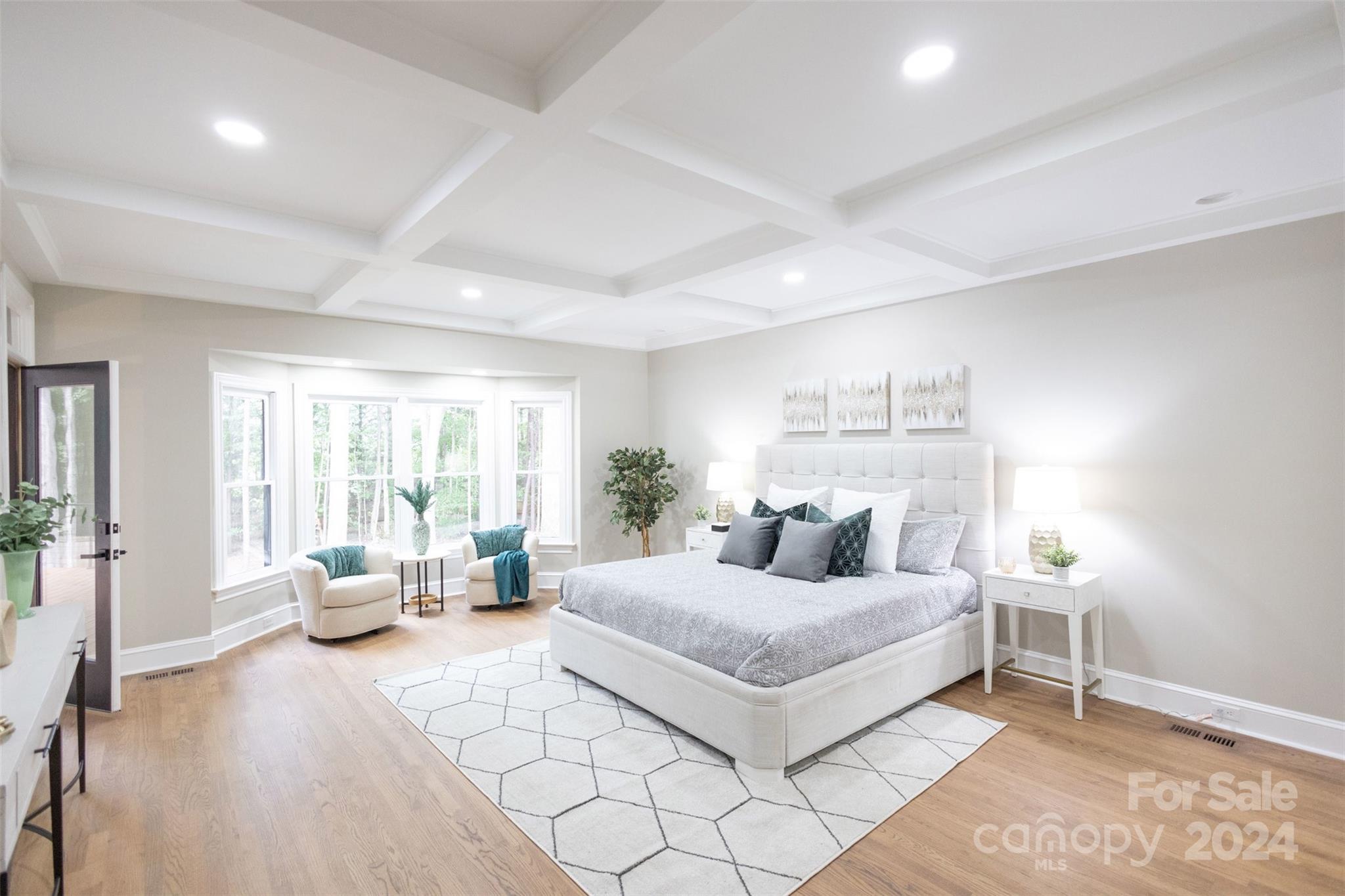 6050 Bluebird Hill Lane