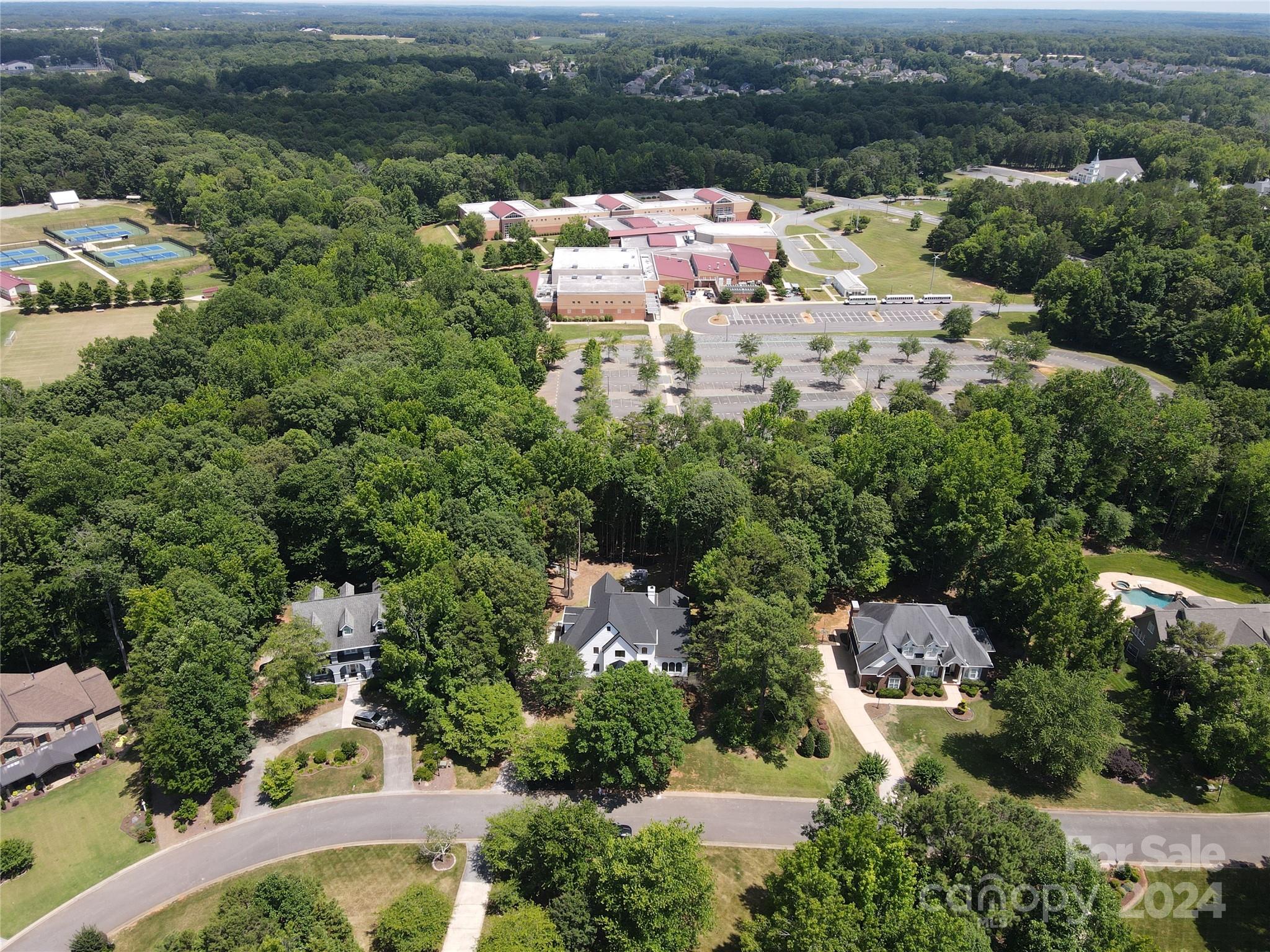 6050 Bluebird Hill Lane