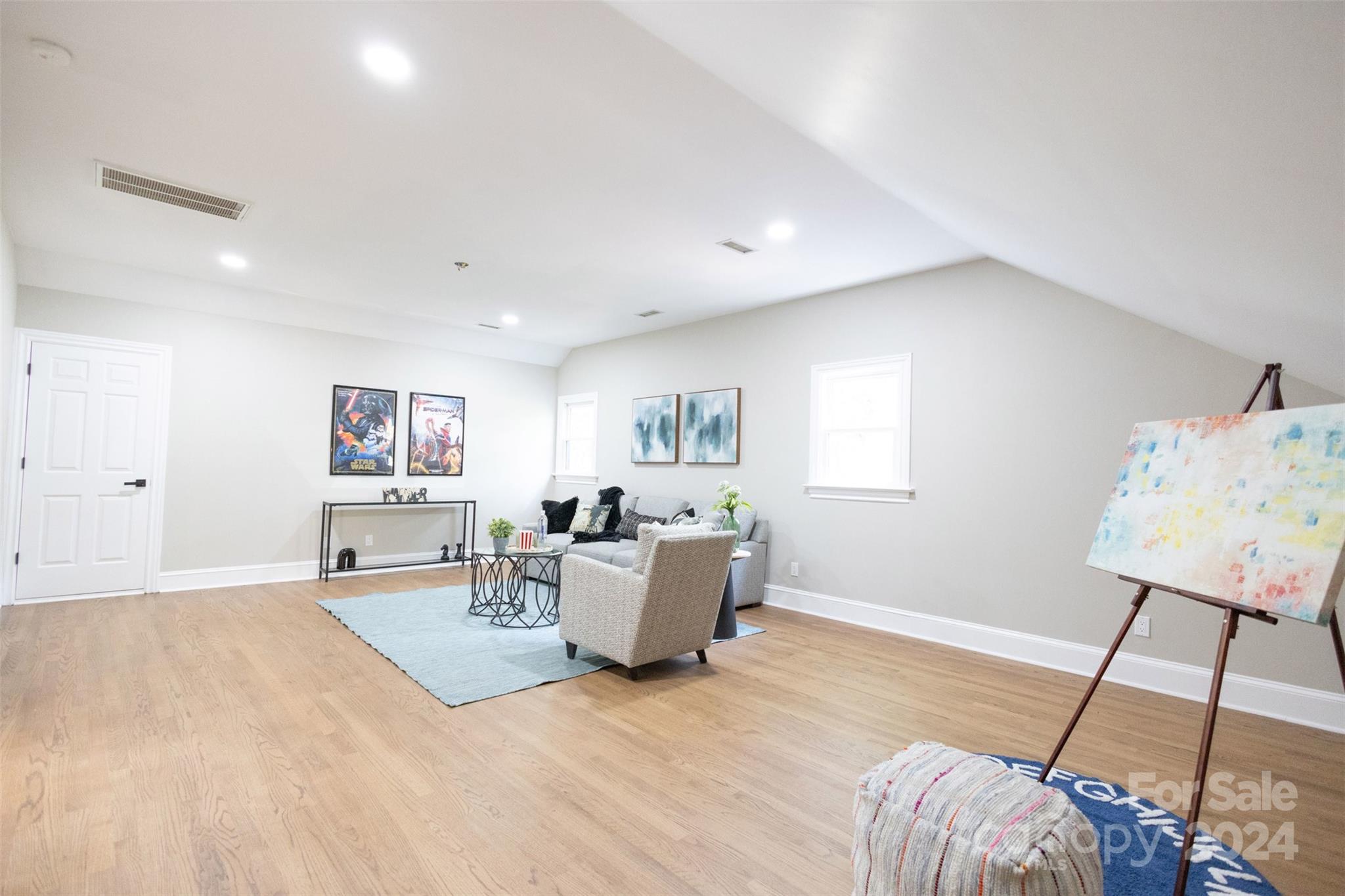 6050 Bluebird Hill Lane