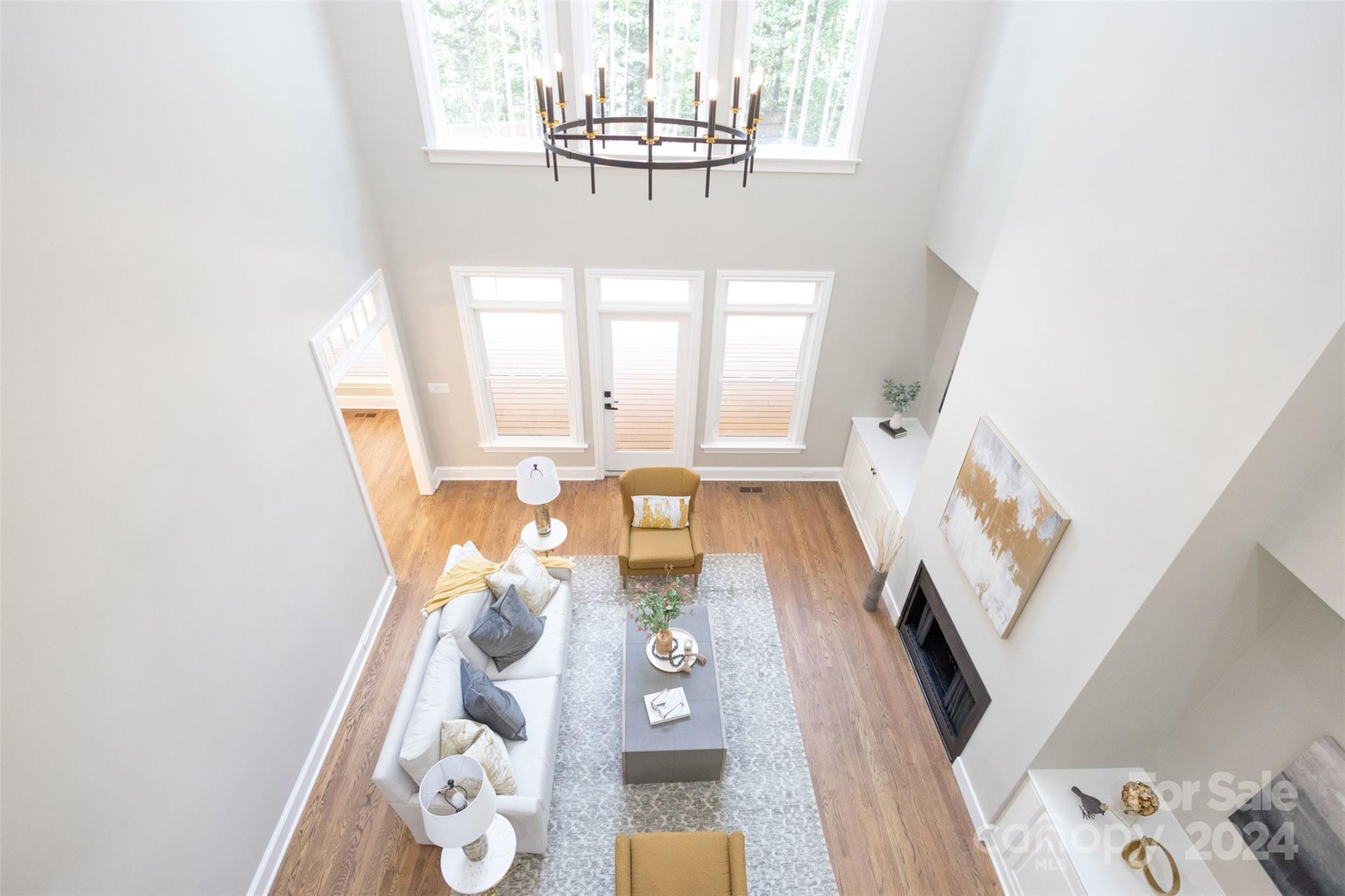 6050 Bluebird Hill Lane