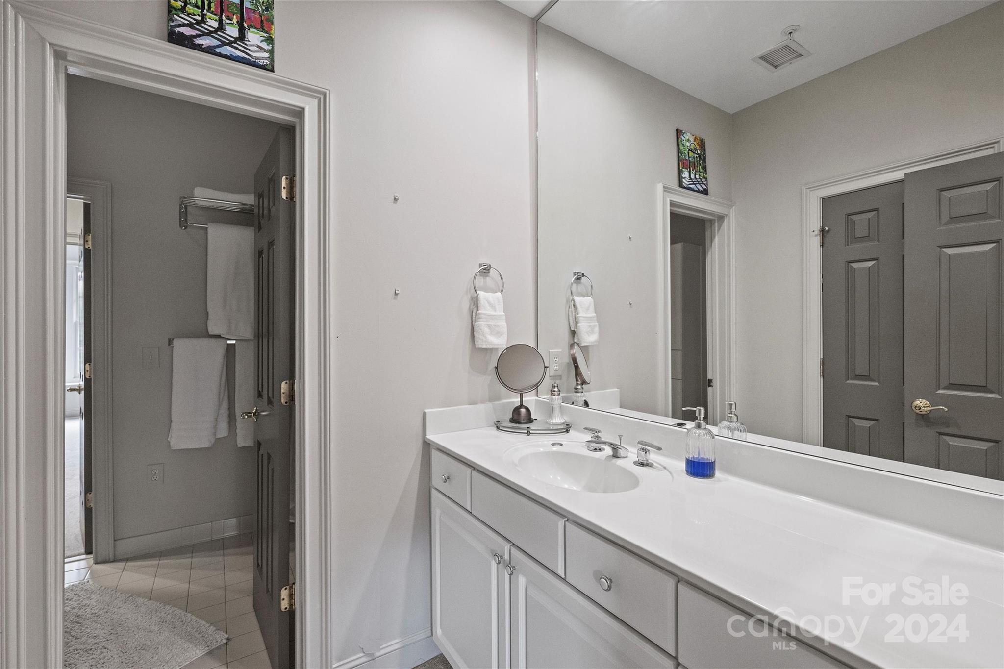 134 Wendover Heights Circle
