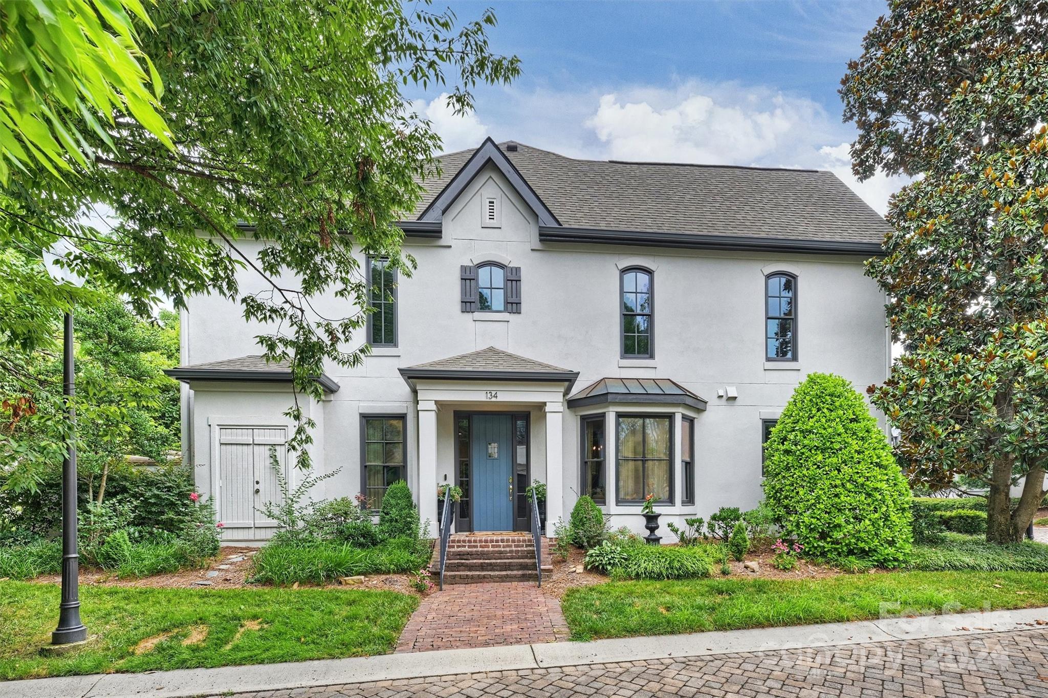 134 Wendover Heights Circle