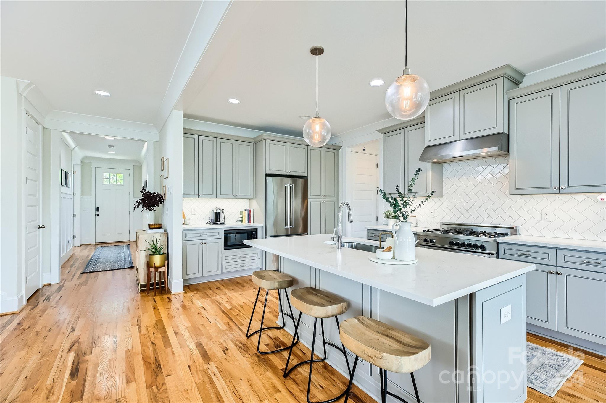 532 Melbourne Court
