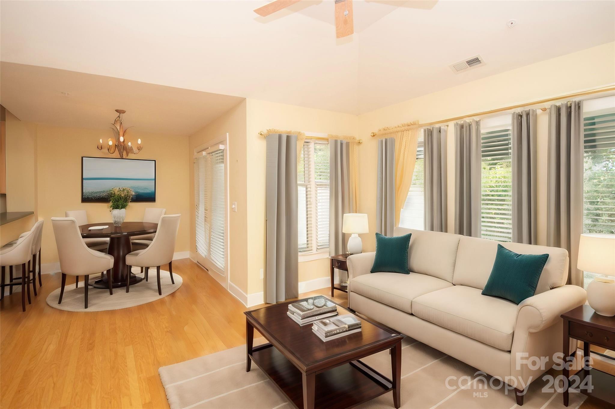 309 Sloane Square Way
