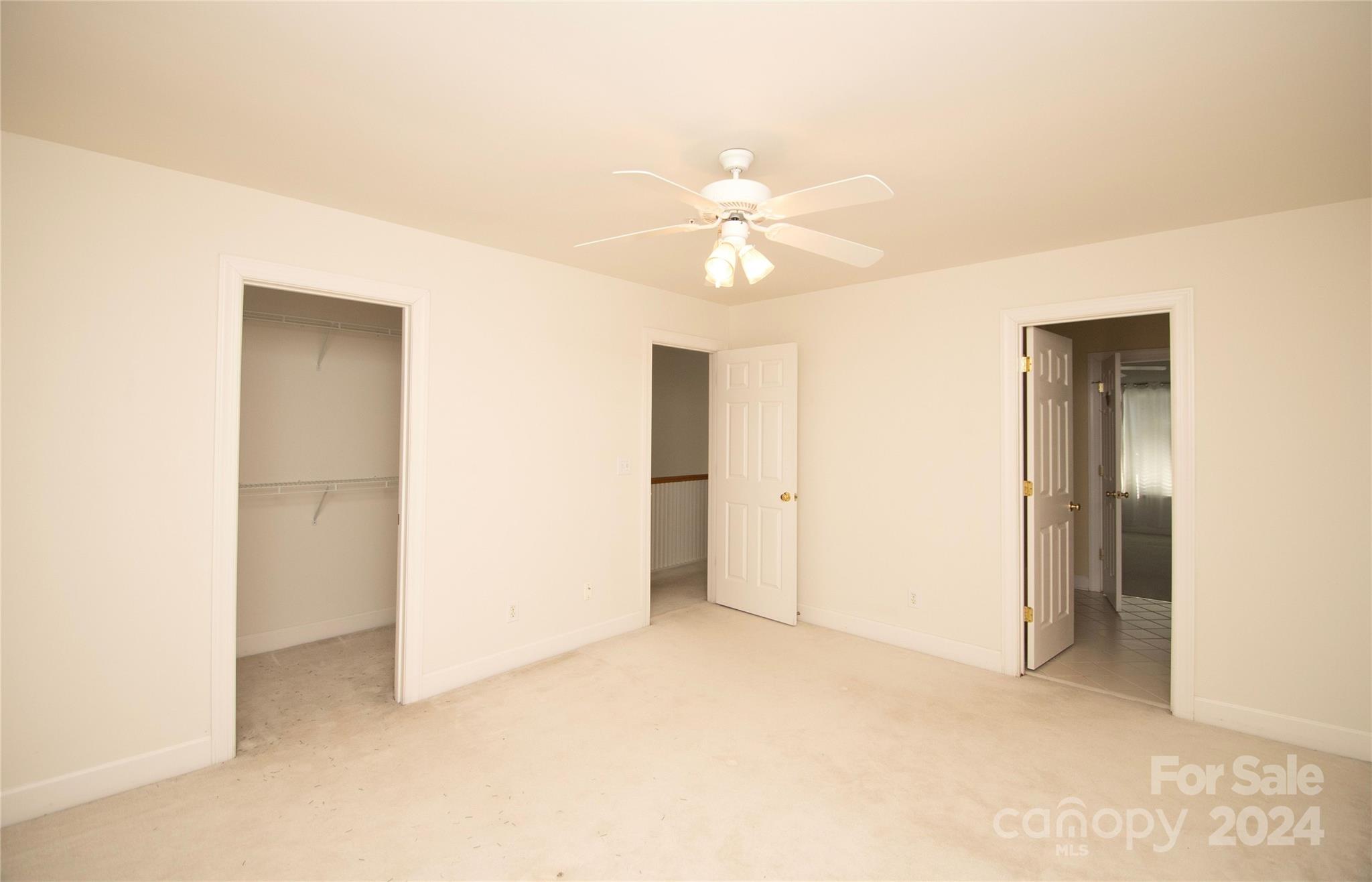 309 Sloane Square Way