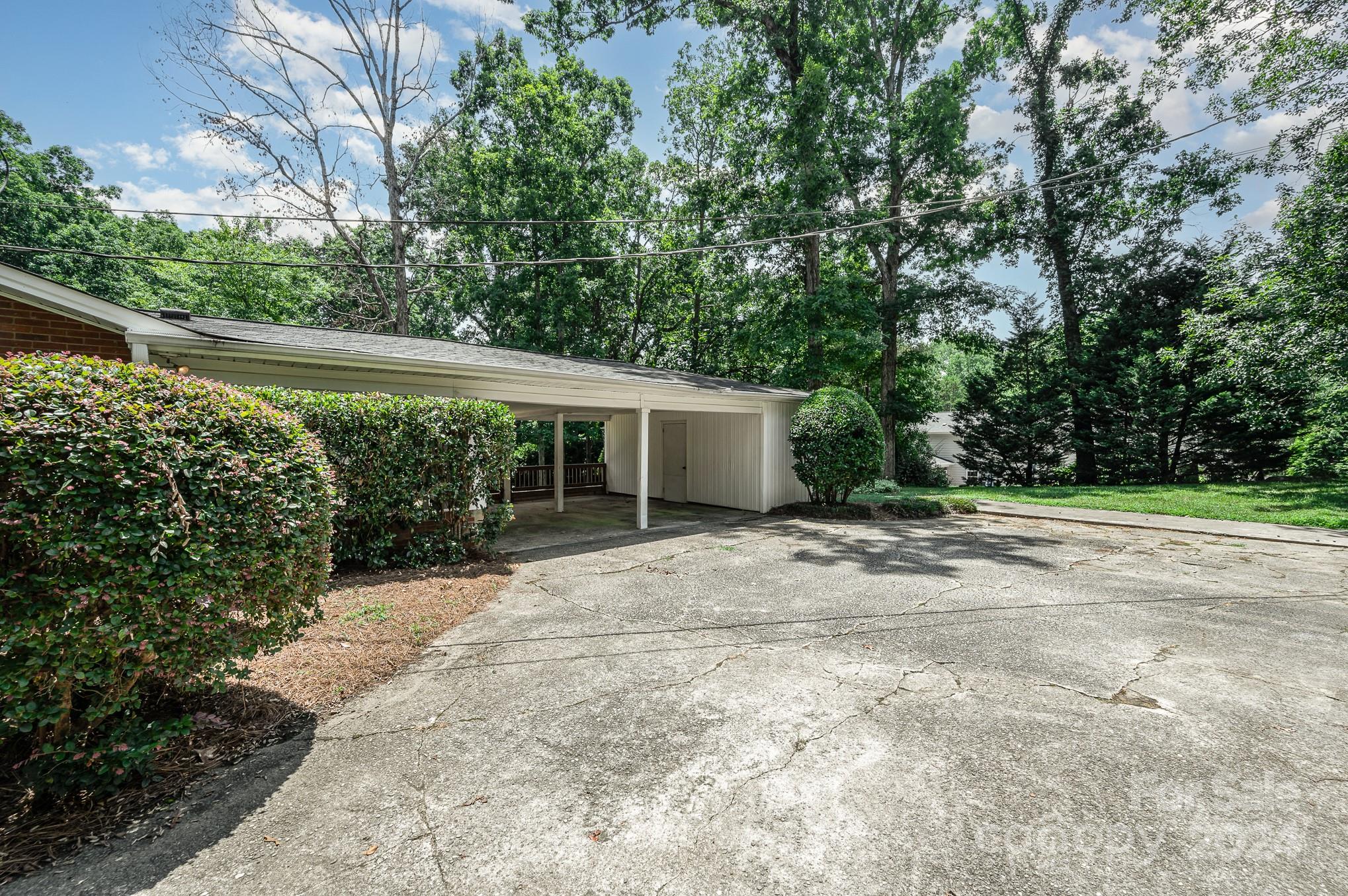 6600 Burlwood Road
